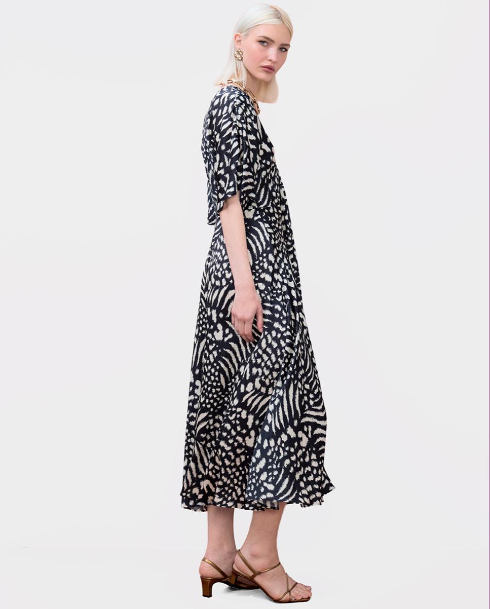 Vestido Midi Estampado com Decote em V Preto / Branco-4