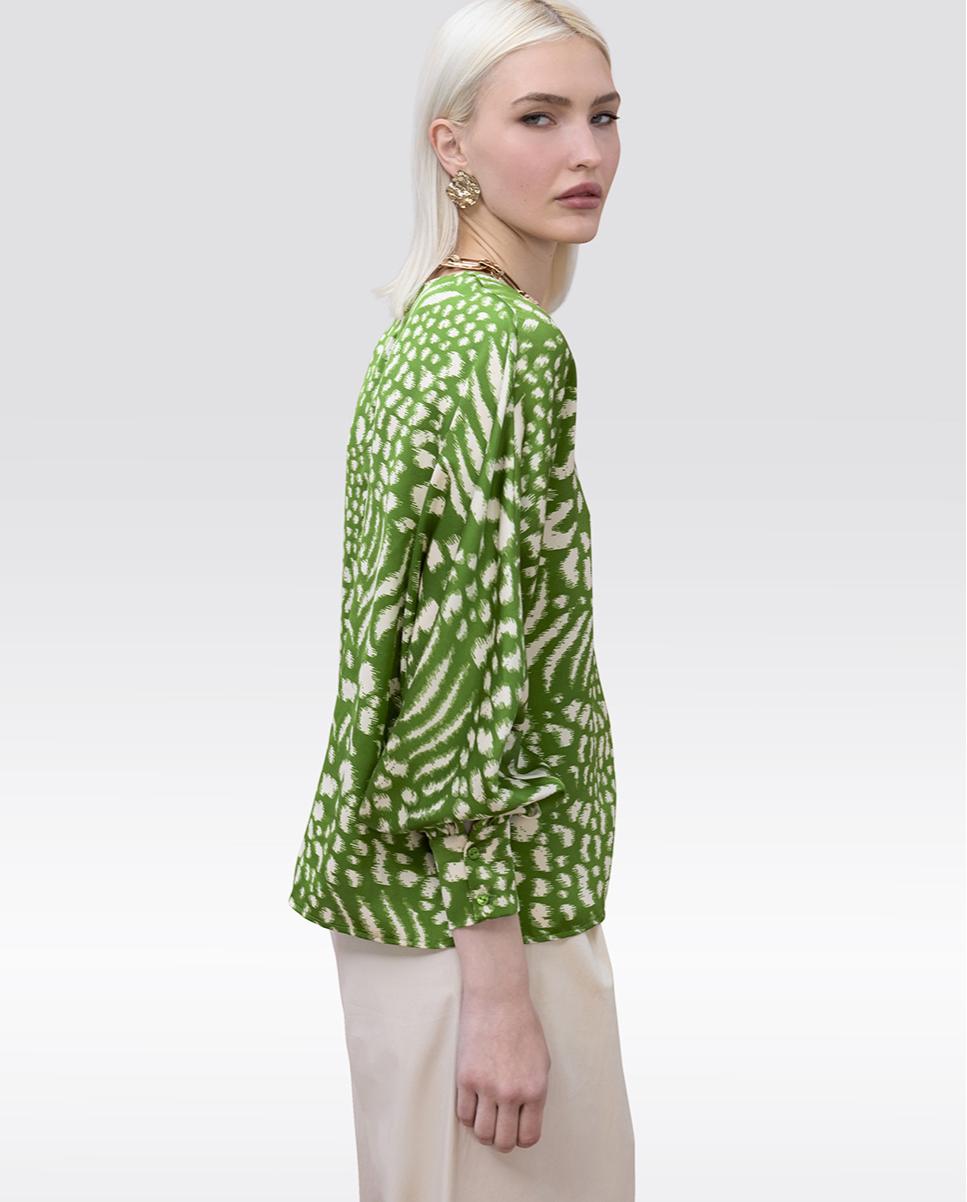 Blusa Estampada com Decote em V Verde-4