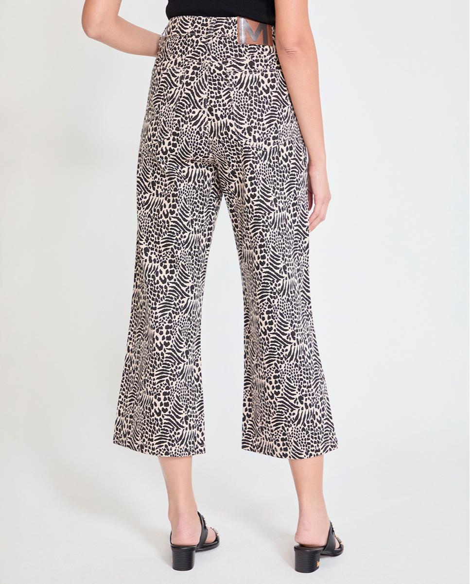 Jeans Largo em Sarja com Estampado de Manchas Preto / Branco-4