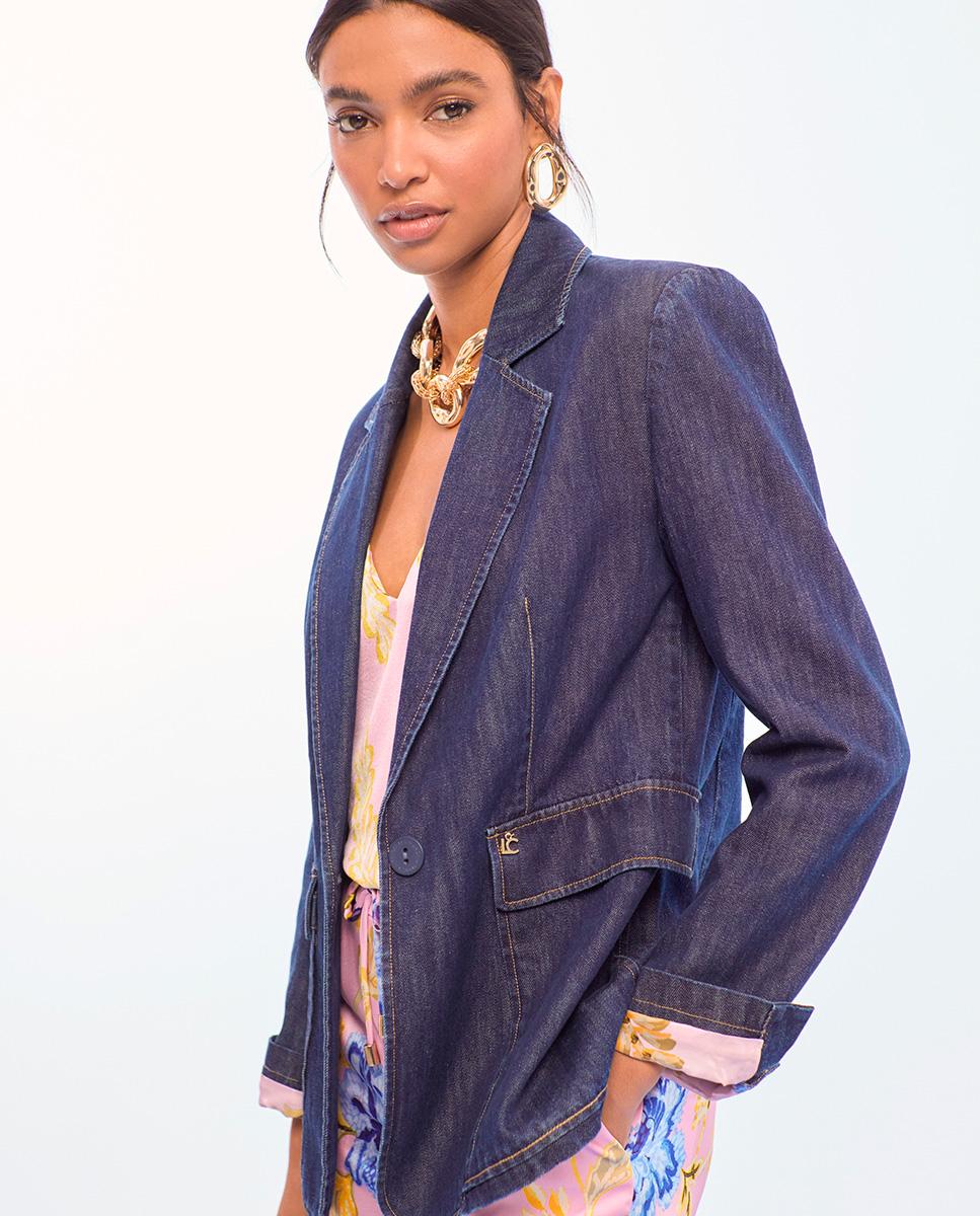 Imagem 0 de Blazer Denim com Bolsos Plastrão