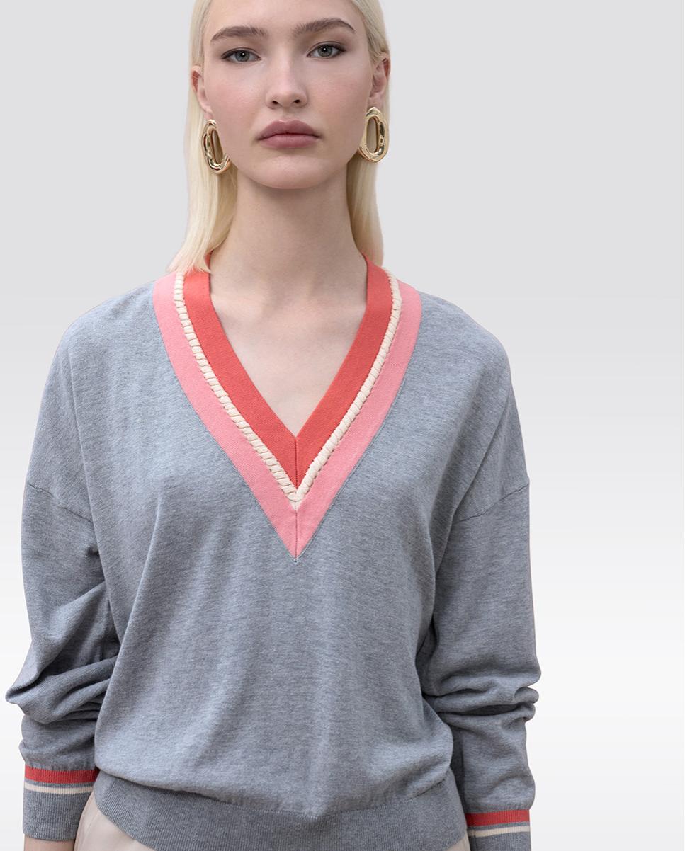 Imagem 0 de Camisola com Gola em V e Detalhe Entrançado