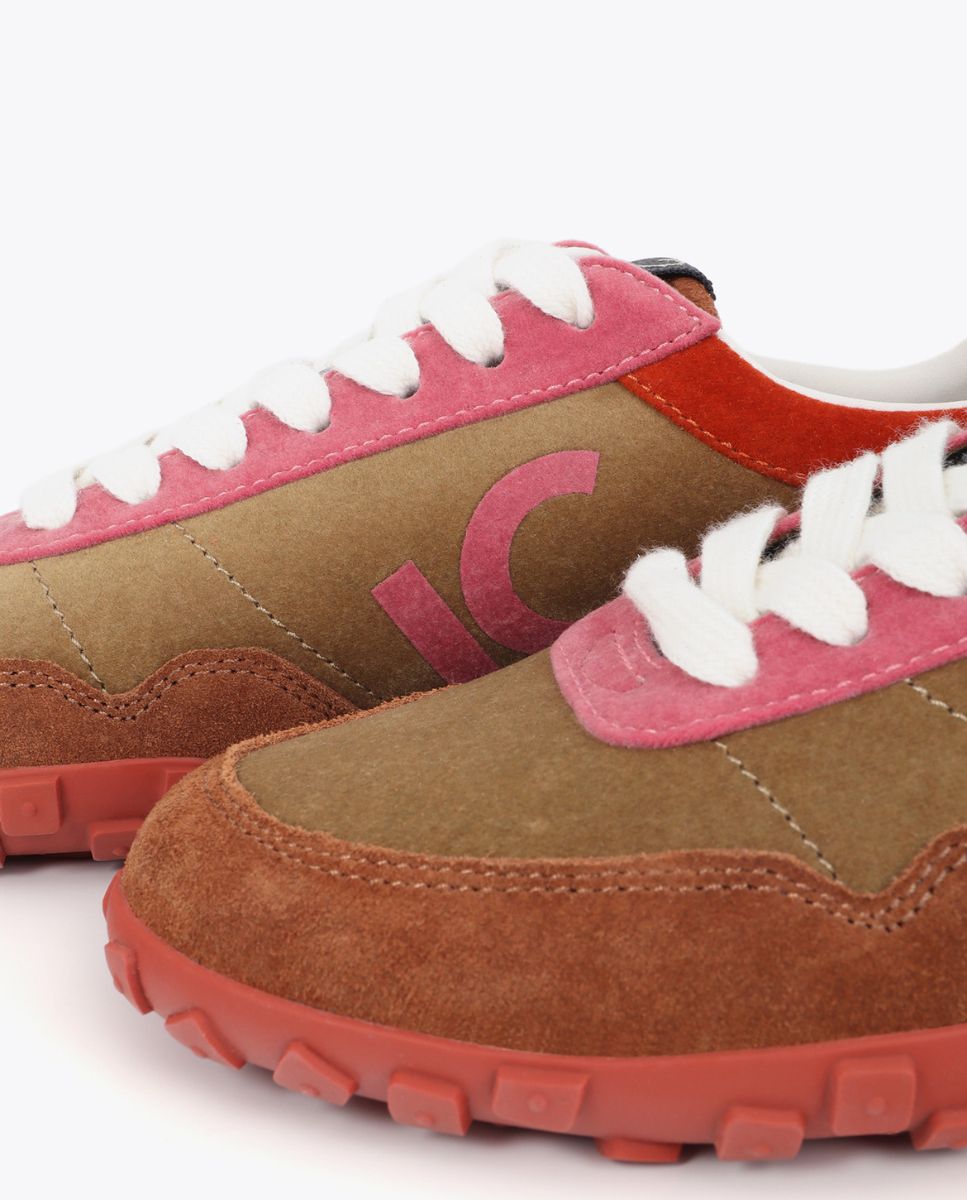 Sapatilhas Retro Combinadas em Diferentes Materiais e Pele Castanho-2