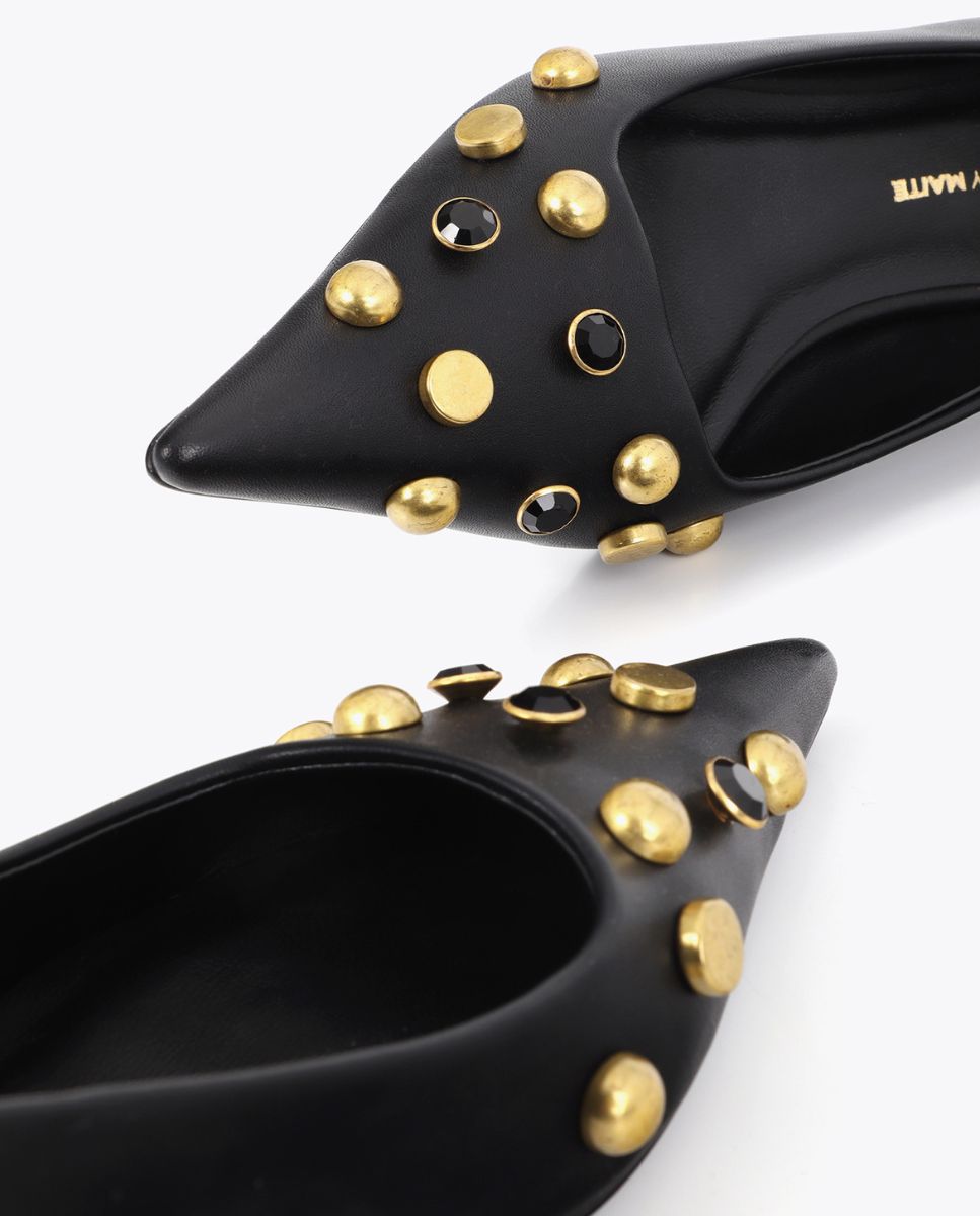 Sapatos de Salto com Detalhe Aplicações Joia e Tacão Metálico Preto-4