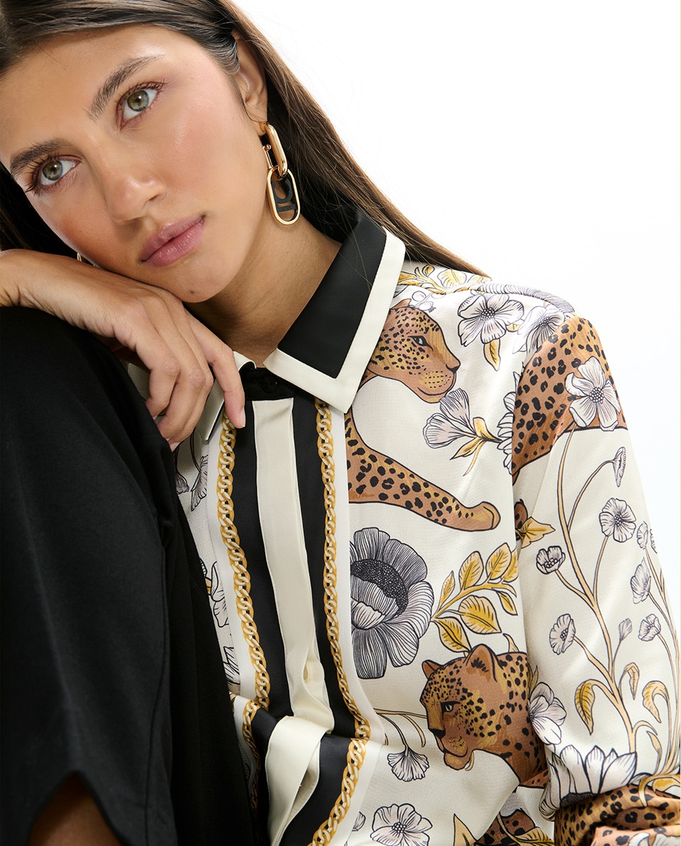 Camisa com Print Leopardo e Cenefa Multicolor-3