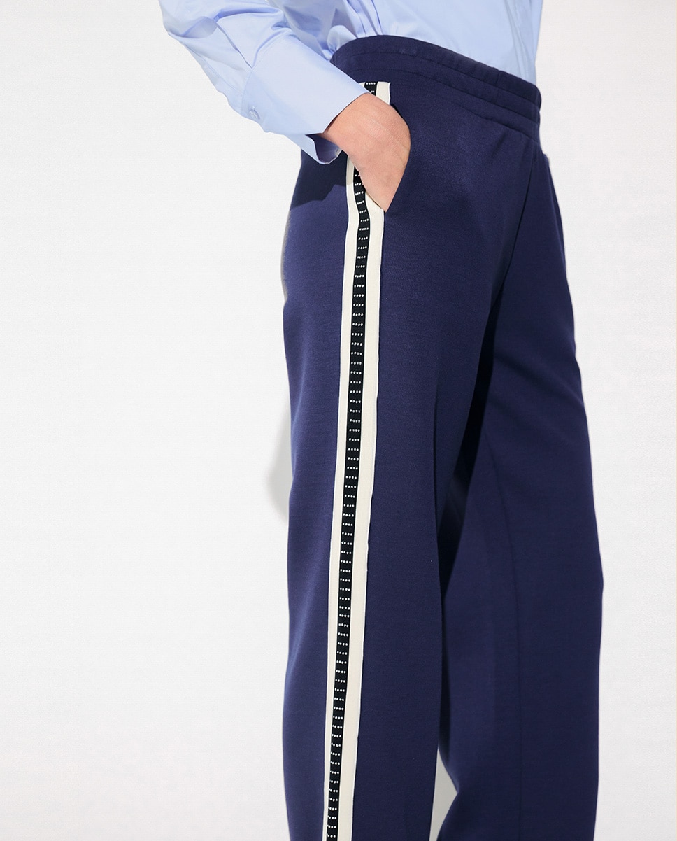 Calças Jogger com Tira Lateral Bicolor e Strass Azul-marinho-4