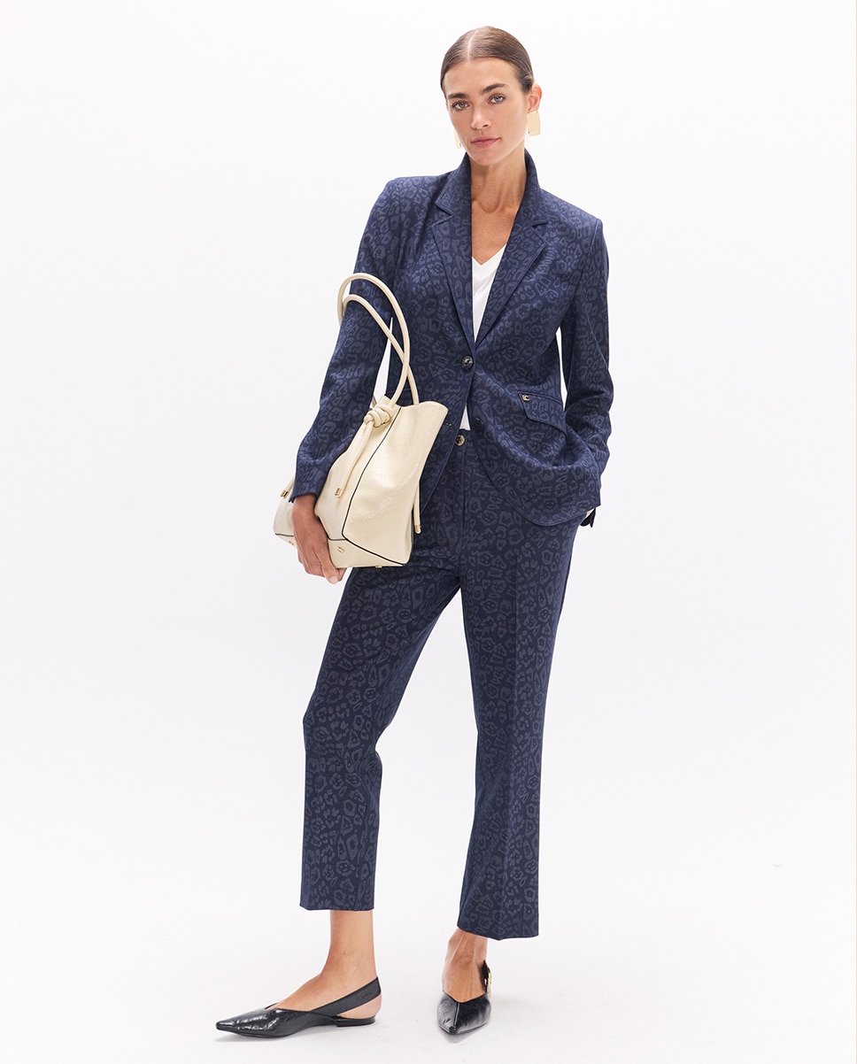 Blazer Ajustado em Microbombazina com Estampado Cashmere Azul-escuro-4