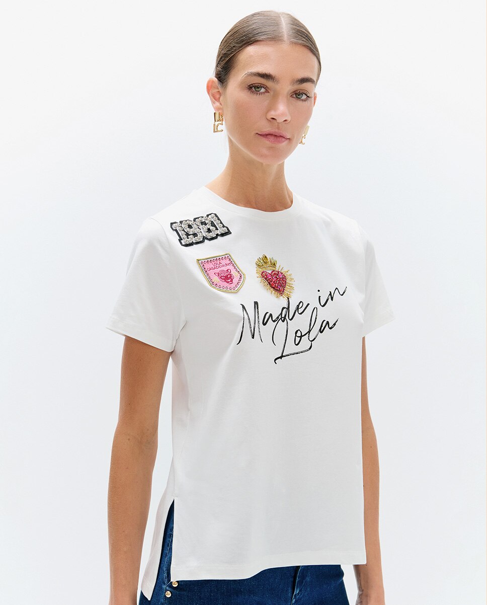 T-shirt com Gola Redonda e Aberturas Laterais Gráfico Made In Lola com Patches Branco-2