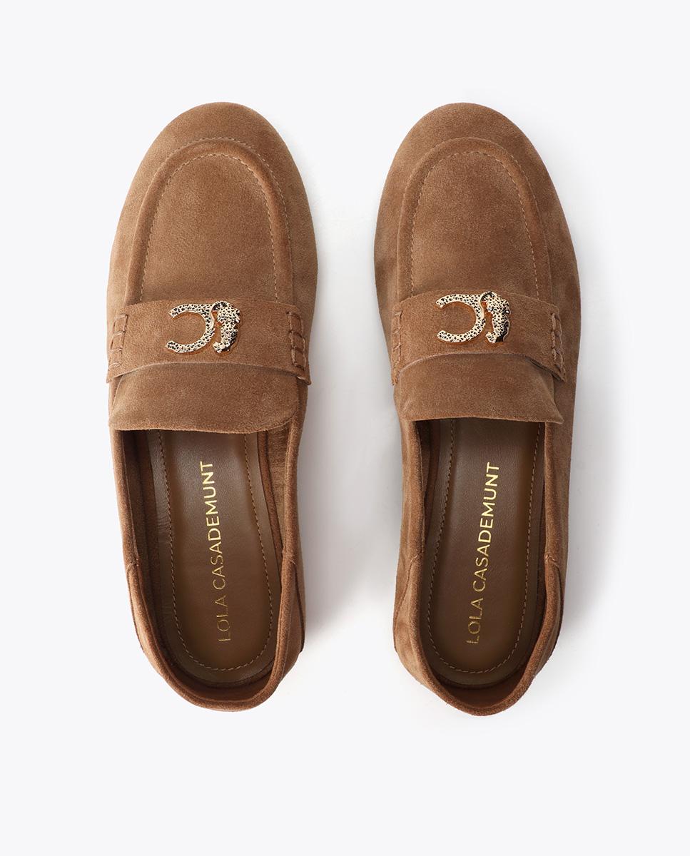 Mocassins Rasos em Camurça com Detalhe Metálico Castanho-claro-4