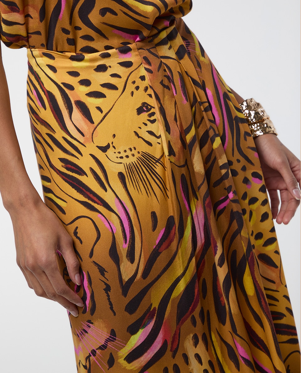 Saia Midi Tipo Pareo Print Tigre Dourado-3