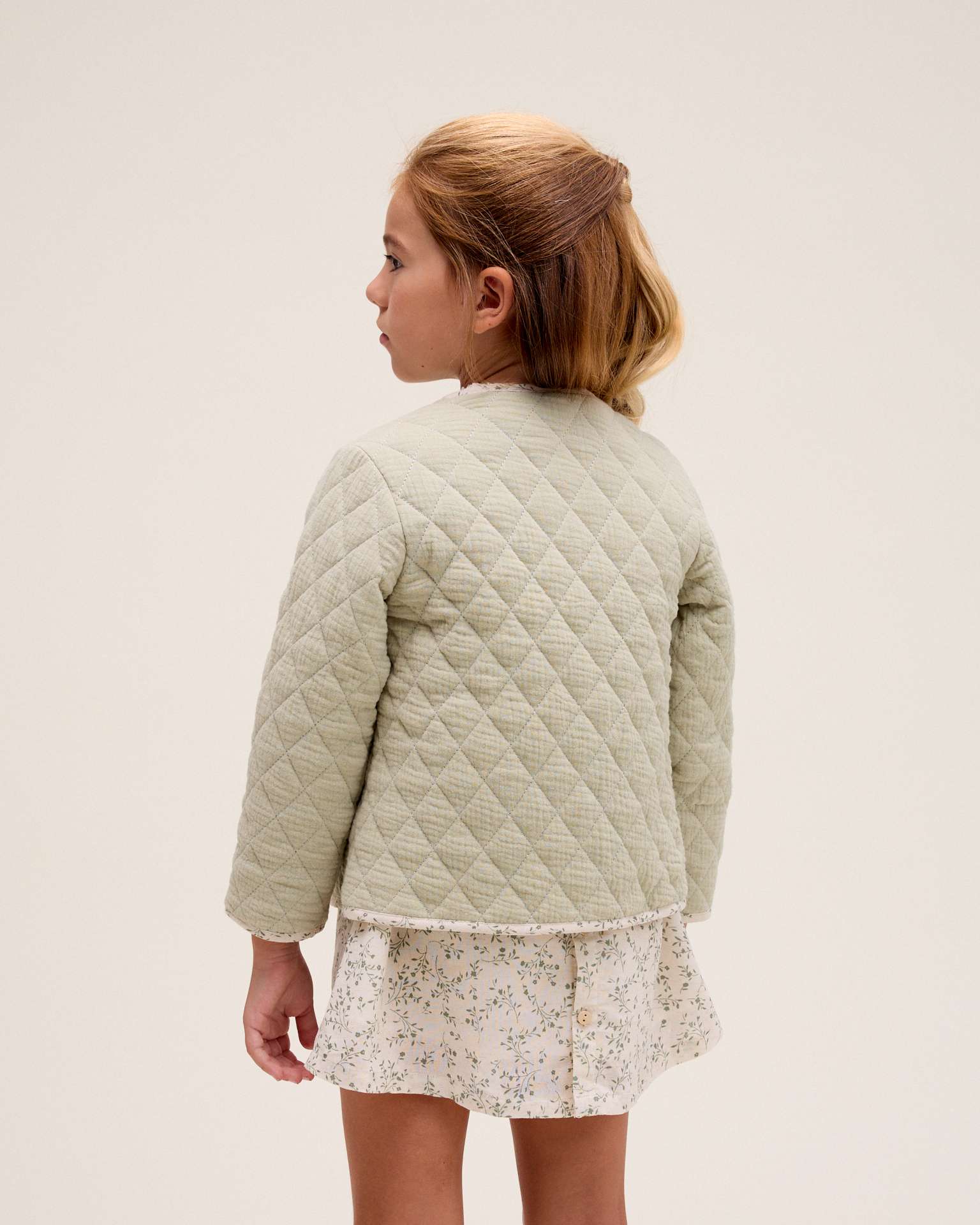 Casaco Infantil Acolchoado com Bolsos Verde-claro-2