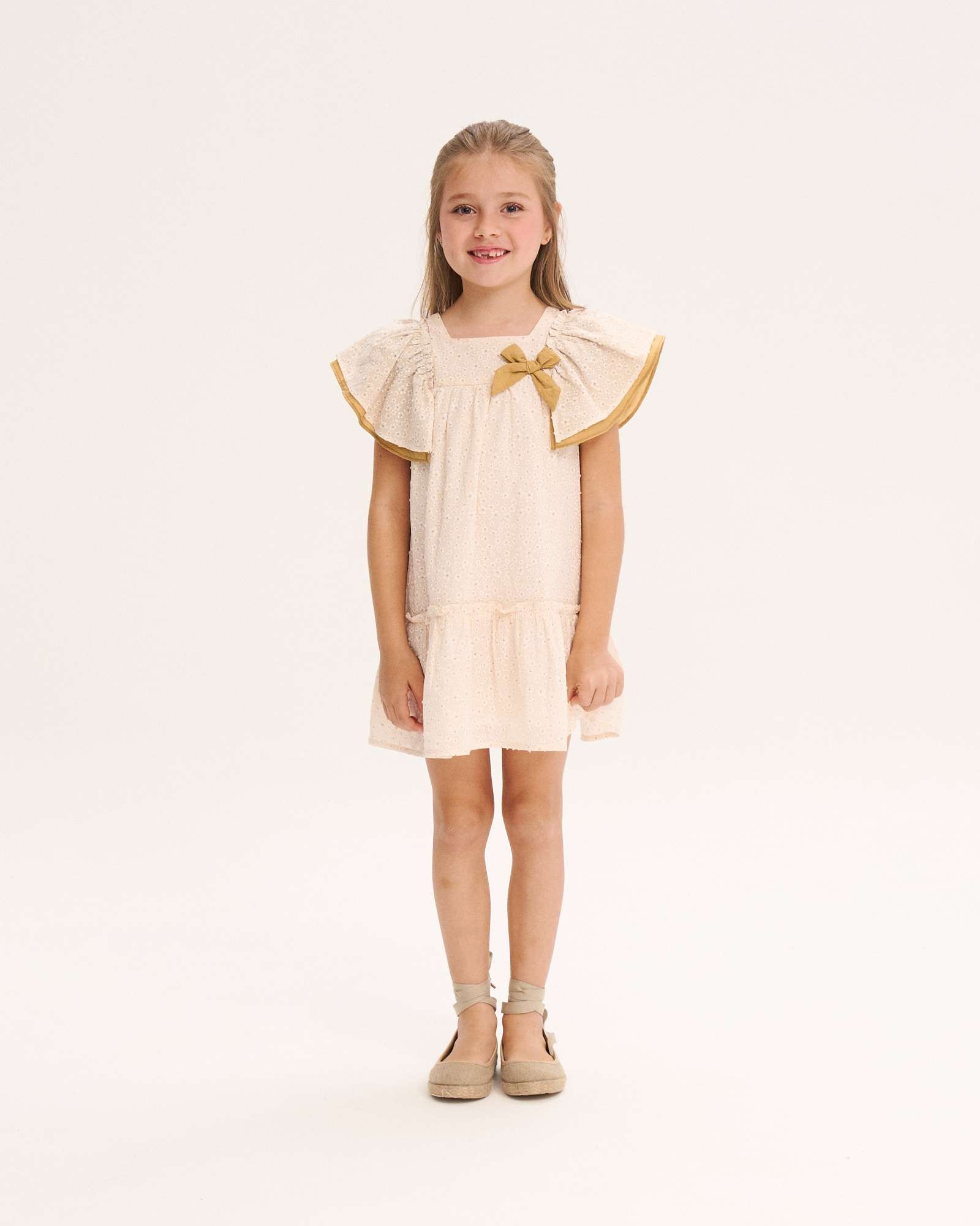Imagem 0 de Vestido Infantil de Flores com Detalhe de Laço