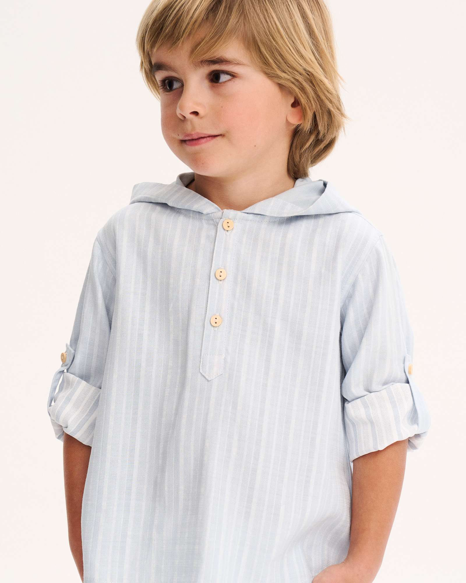 Camisa Infantil Às Riscas e Capuz Dadati Azul-claro-3