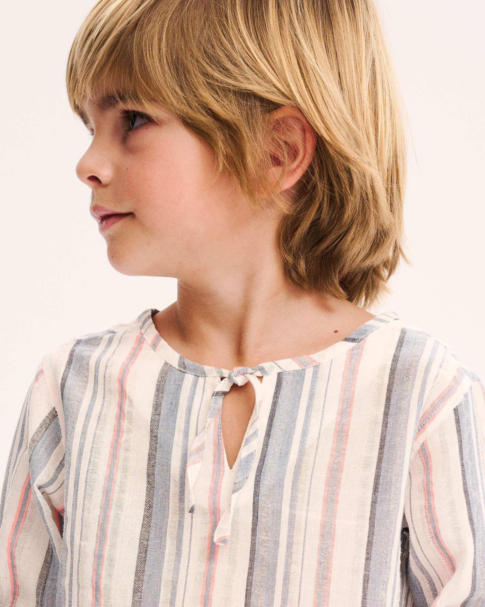 Camisa Infantil com Estampado Às Riscas e Gola Redonda Dadati Multicolor-3