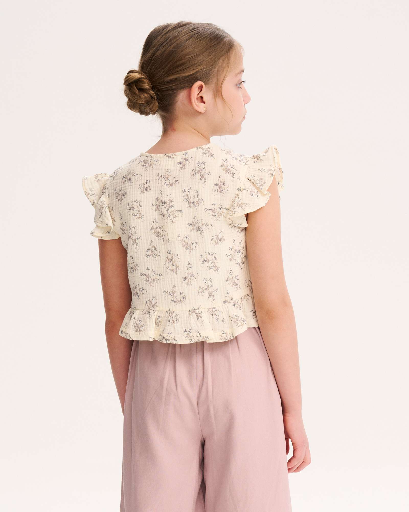 Blusa Infantil de Flores e Detalhe de Laços Dadati Natural-2