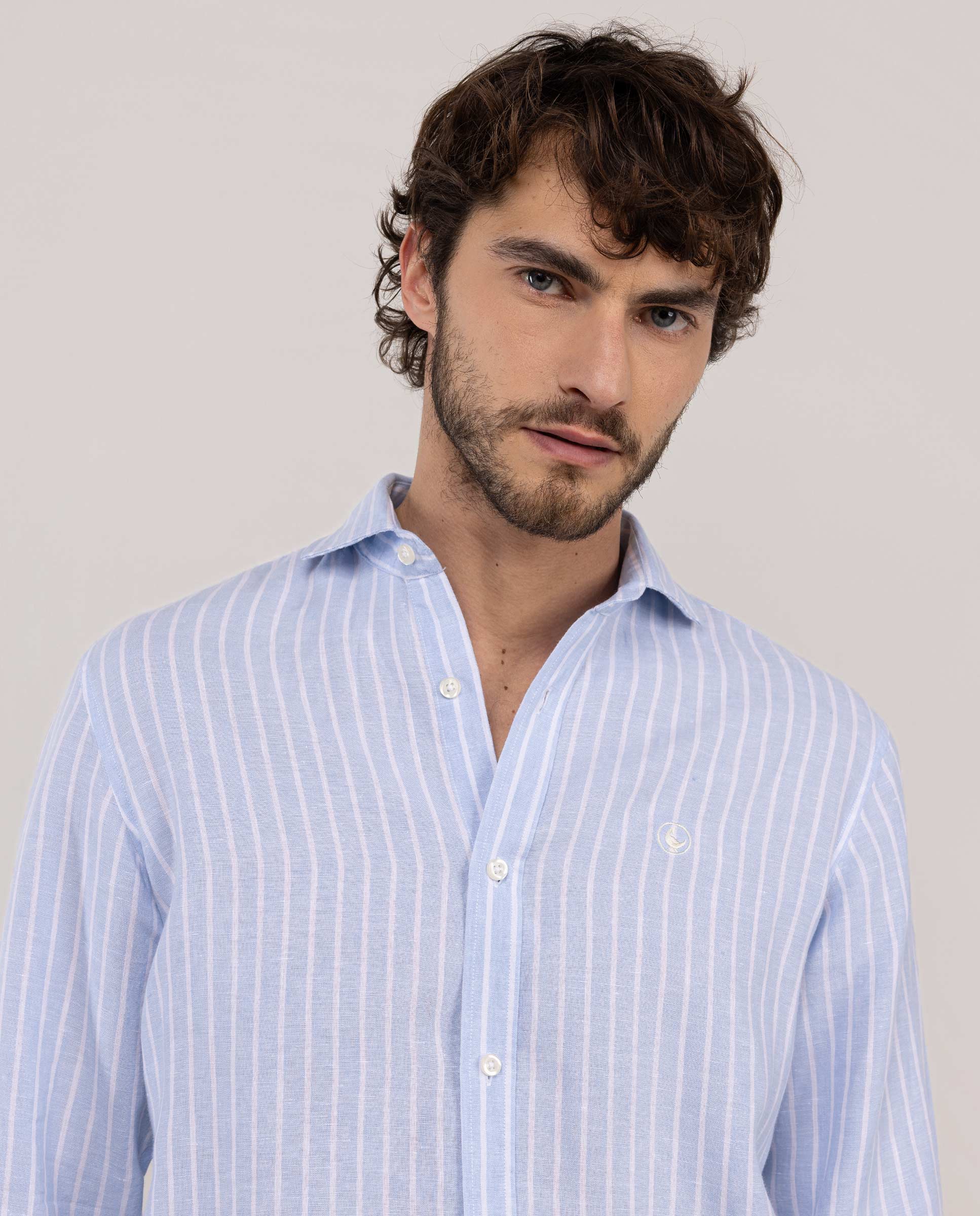 Camisa de Linho Às Riscas Butcher Azul-celeste-4