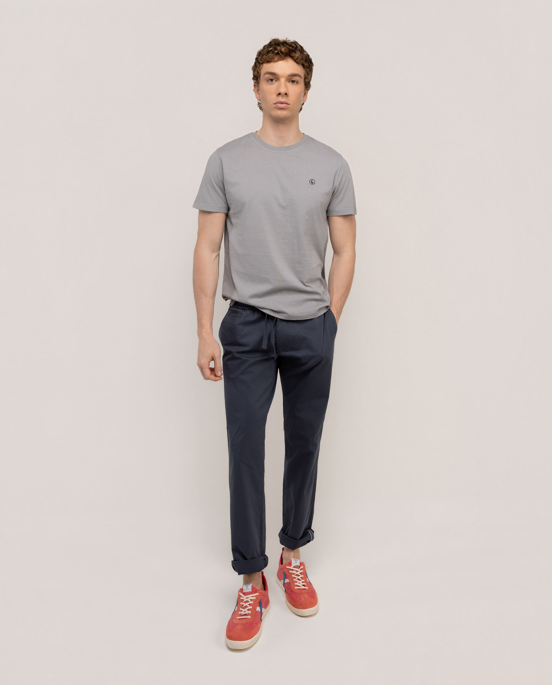 T-shirt Básica Garment Dyed Cinzento-2