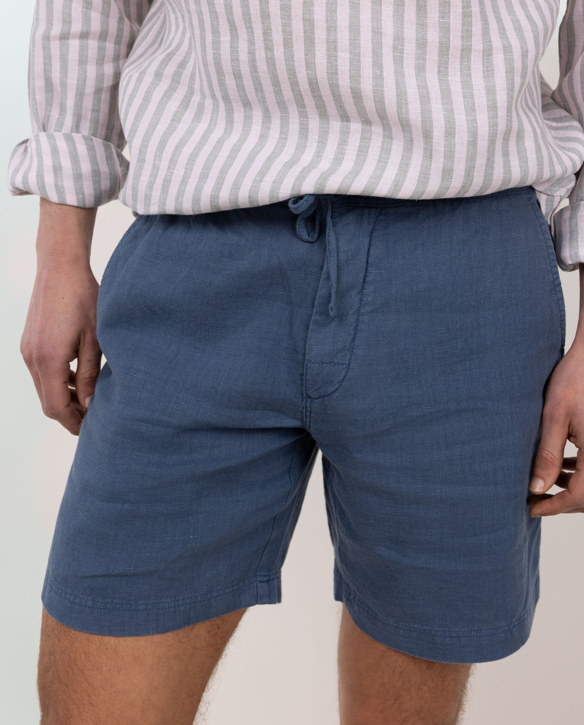 Bermudas de Linho Lisas Azul-2