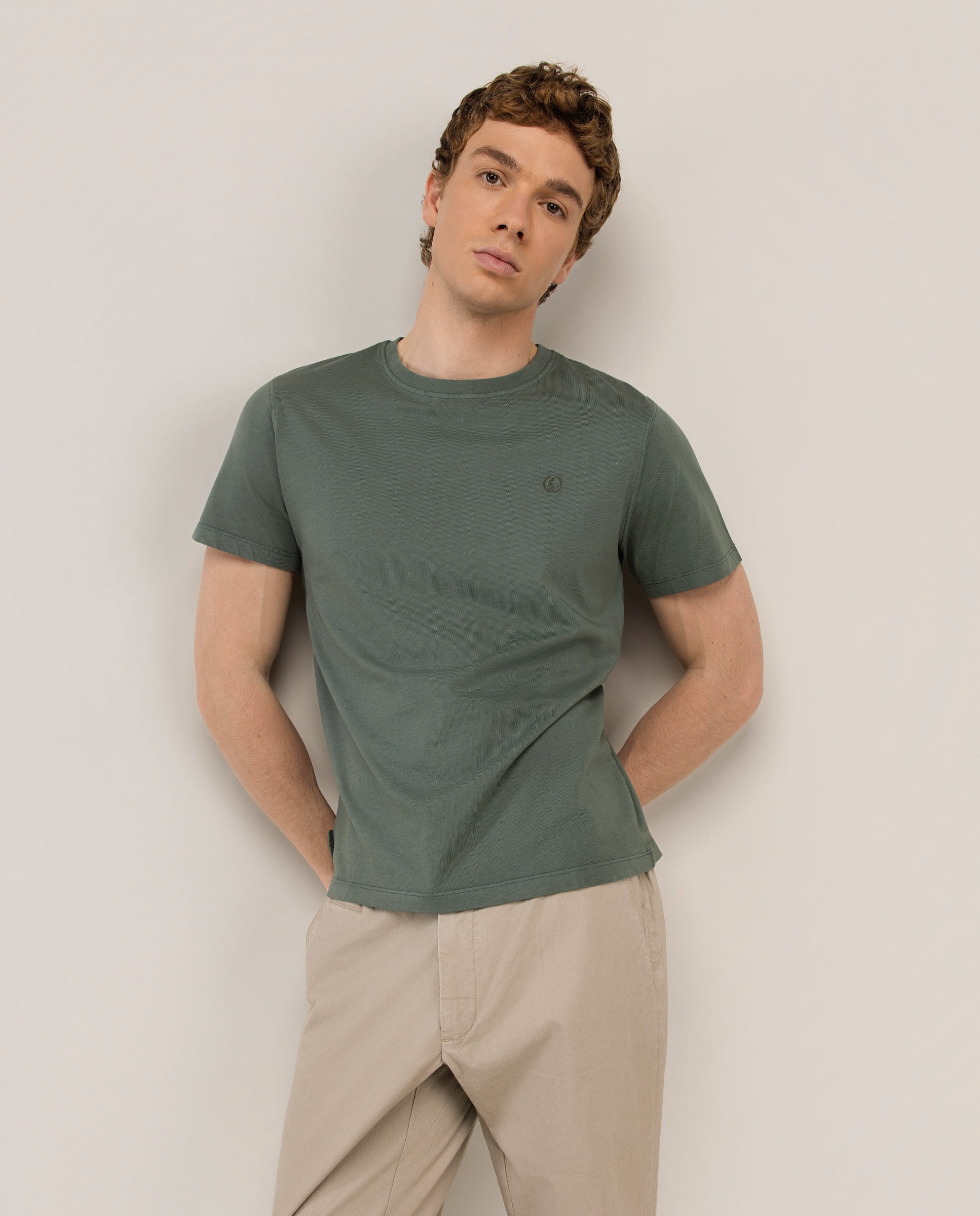 T-shirt Básica Garment Dyed Verde-escuro-4