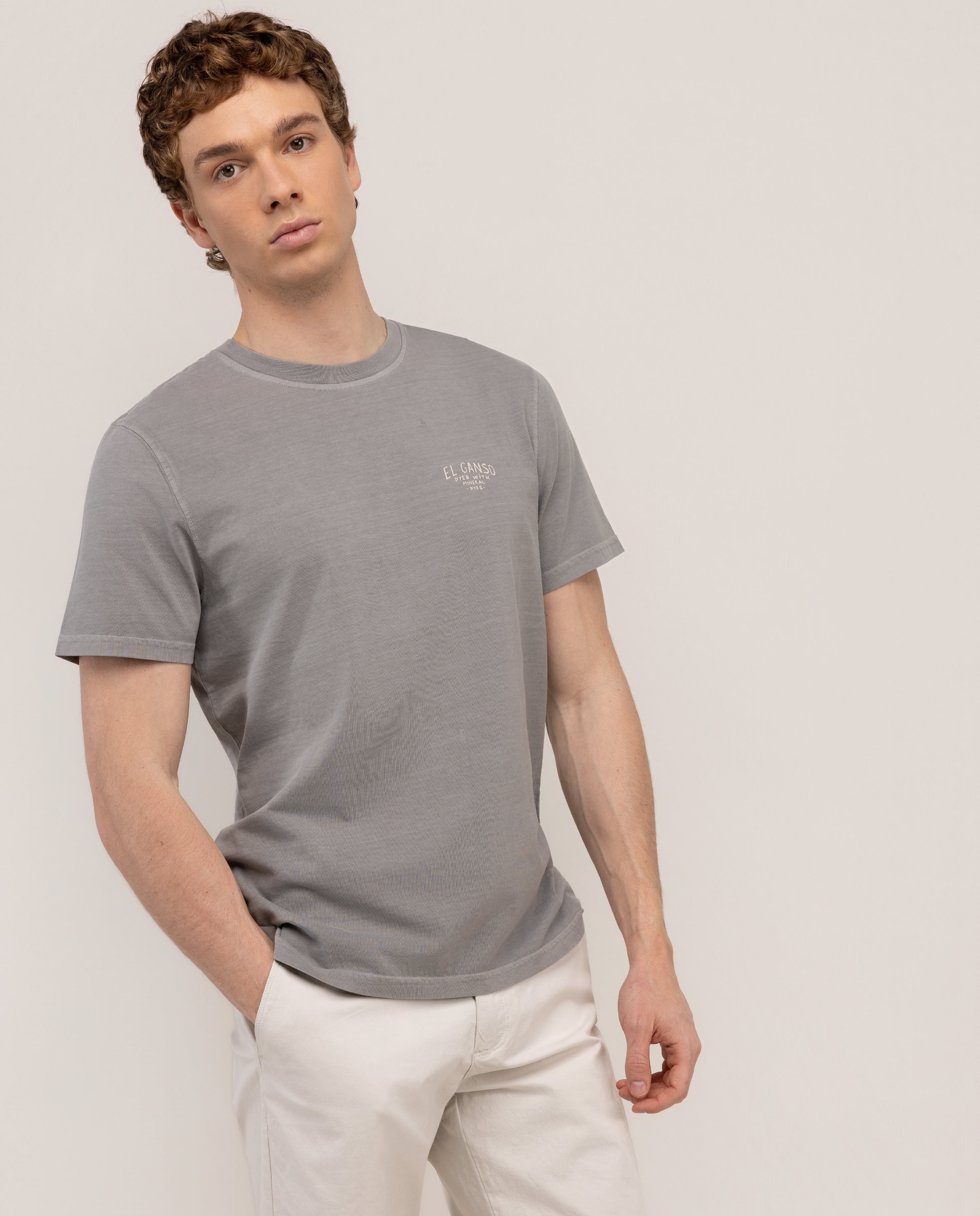 Imagem 0 de T-shirt de Manga Curta com Tinte Natural