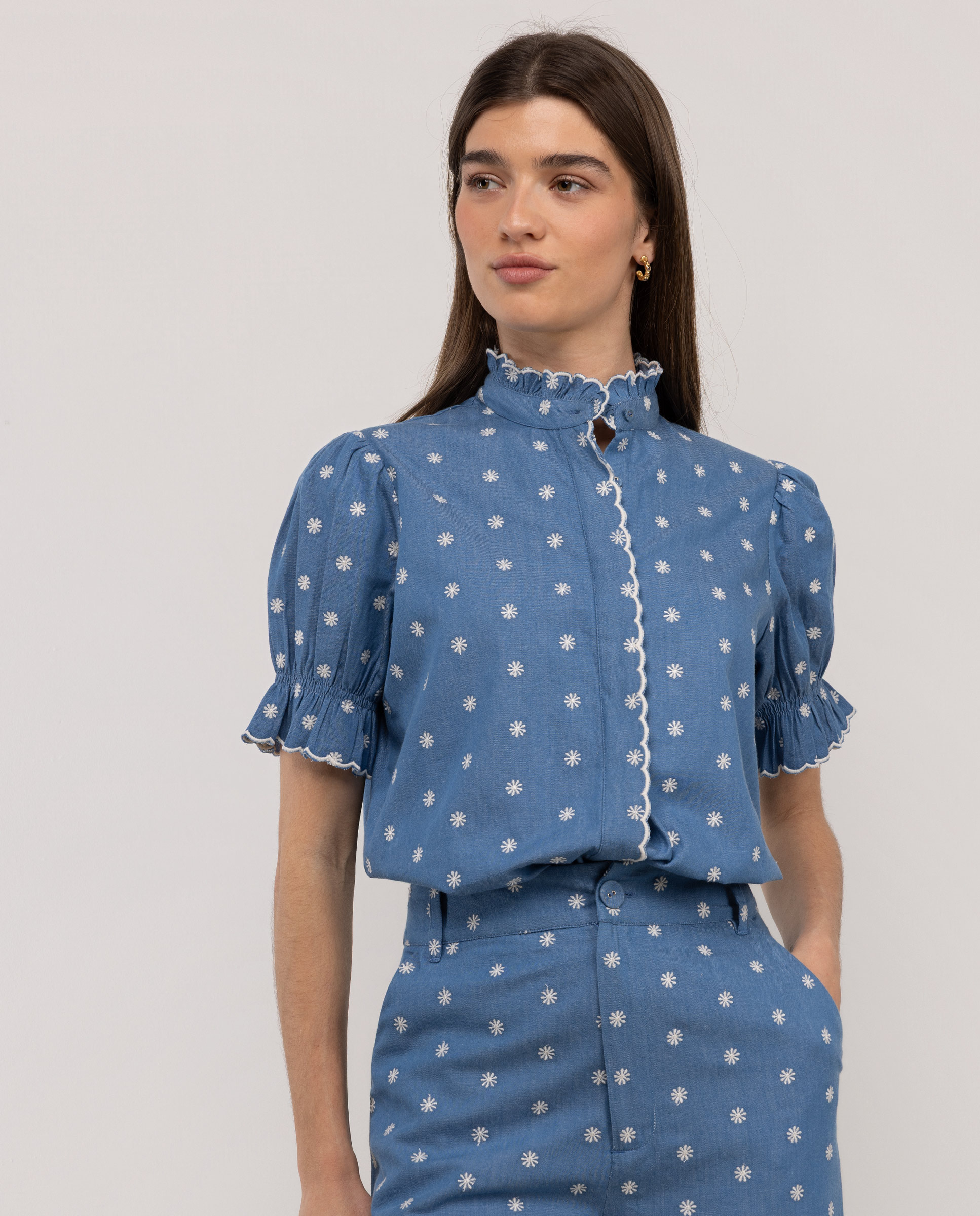 Imagem 0 de Blusa Lisa Denim