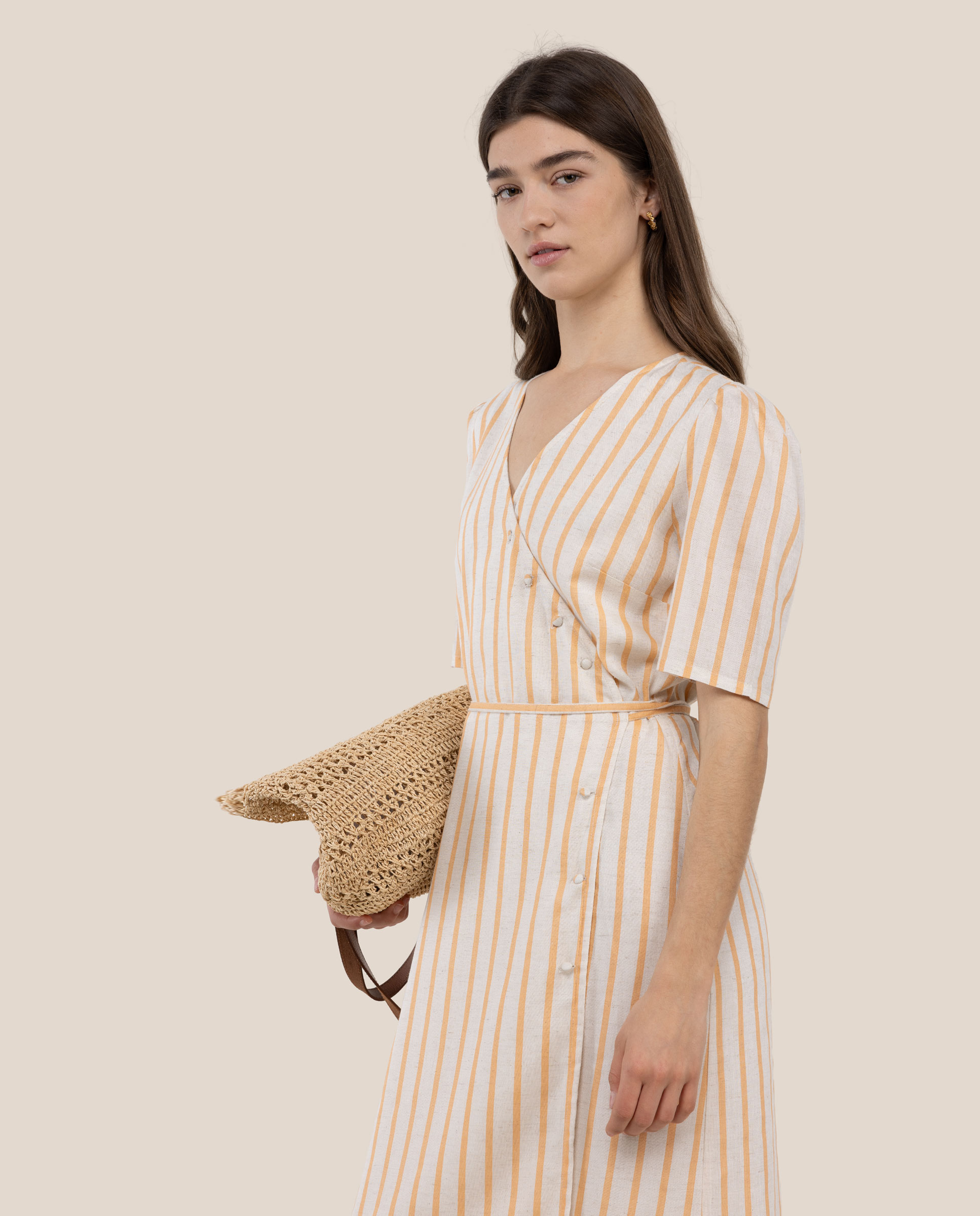 Vestido Midi Às Riscas Agatha Bege-3