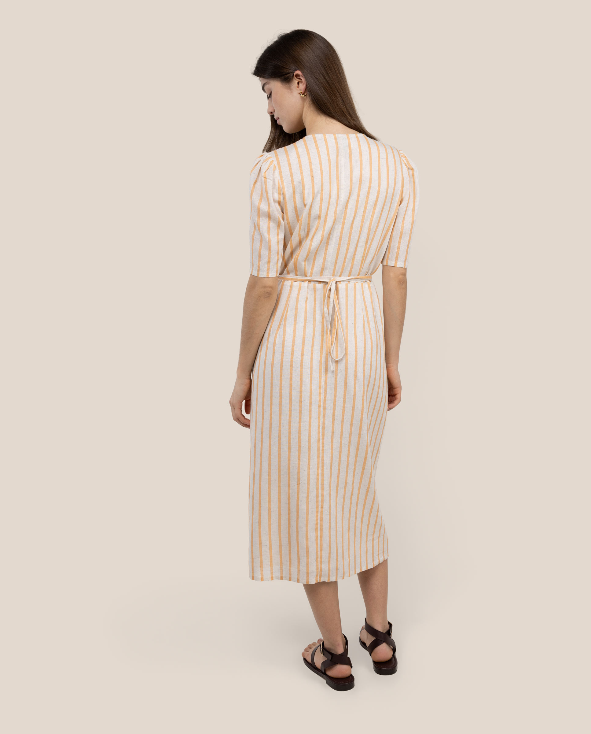 Vestido Midi Às Riscas Agatha Bege-4