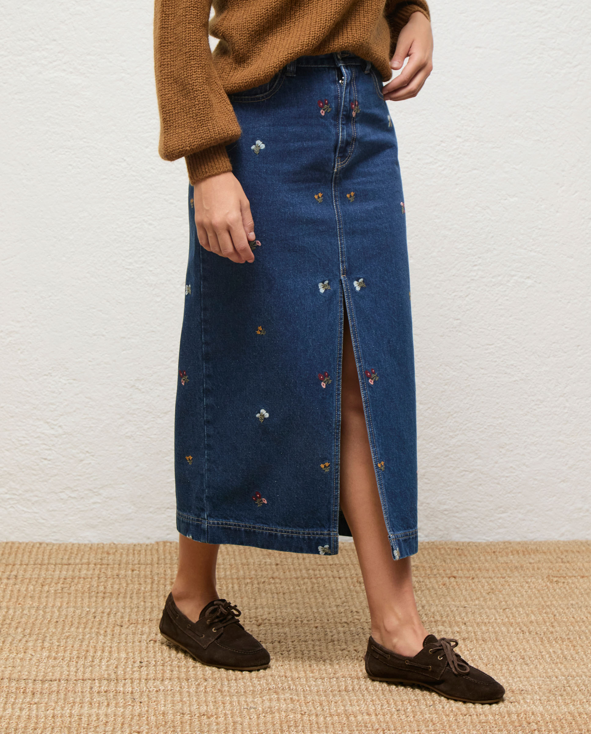 Saia Denim com Bordado Elise Azul-2