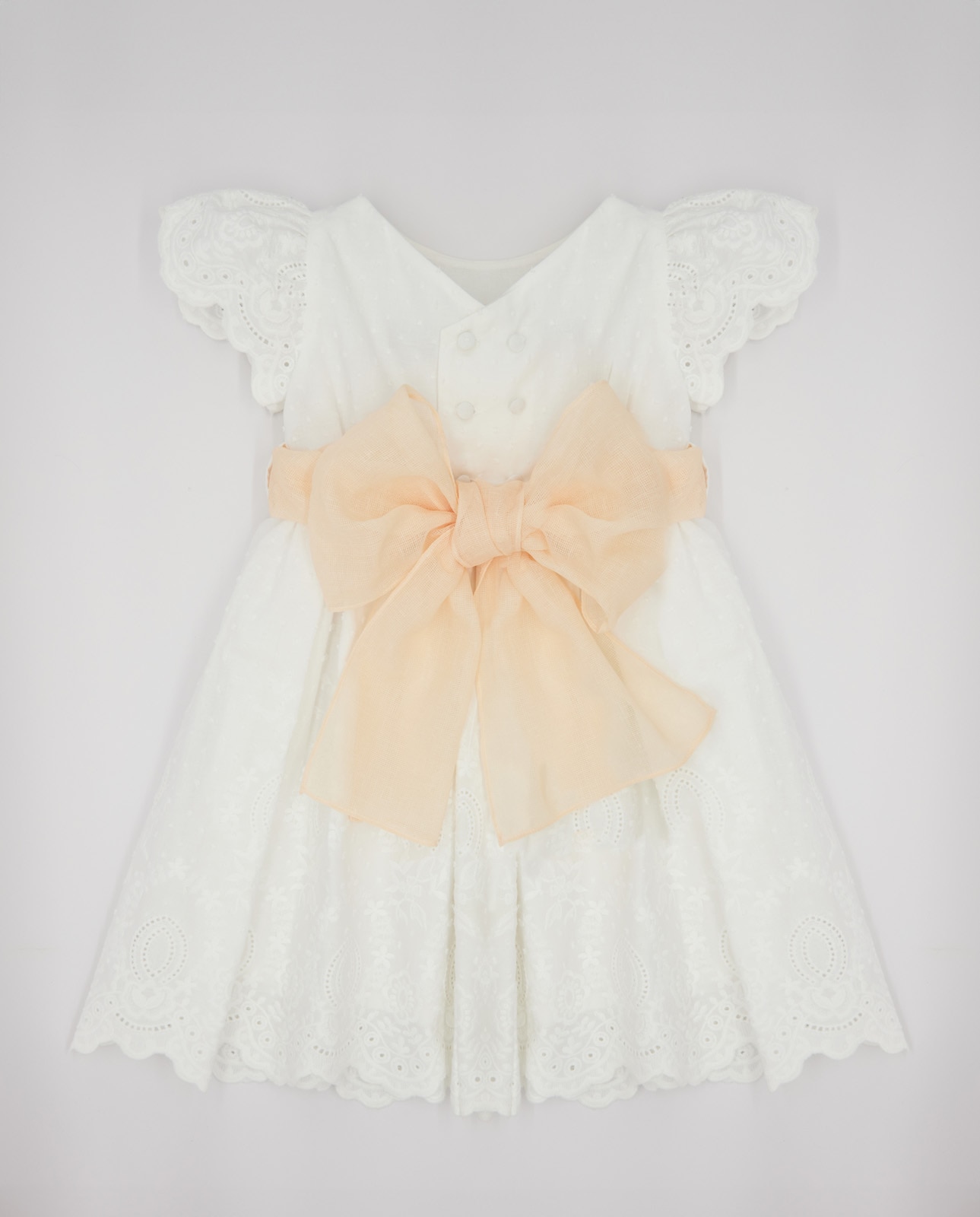 Vestido para Bebé Plumeti Bordado com Cenefas e Laçada Cru-3