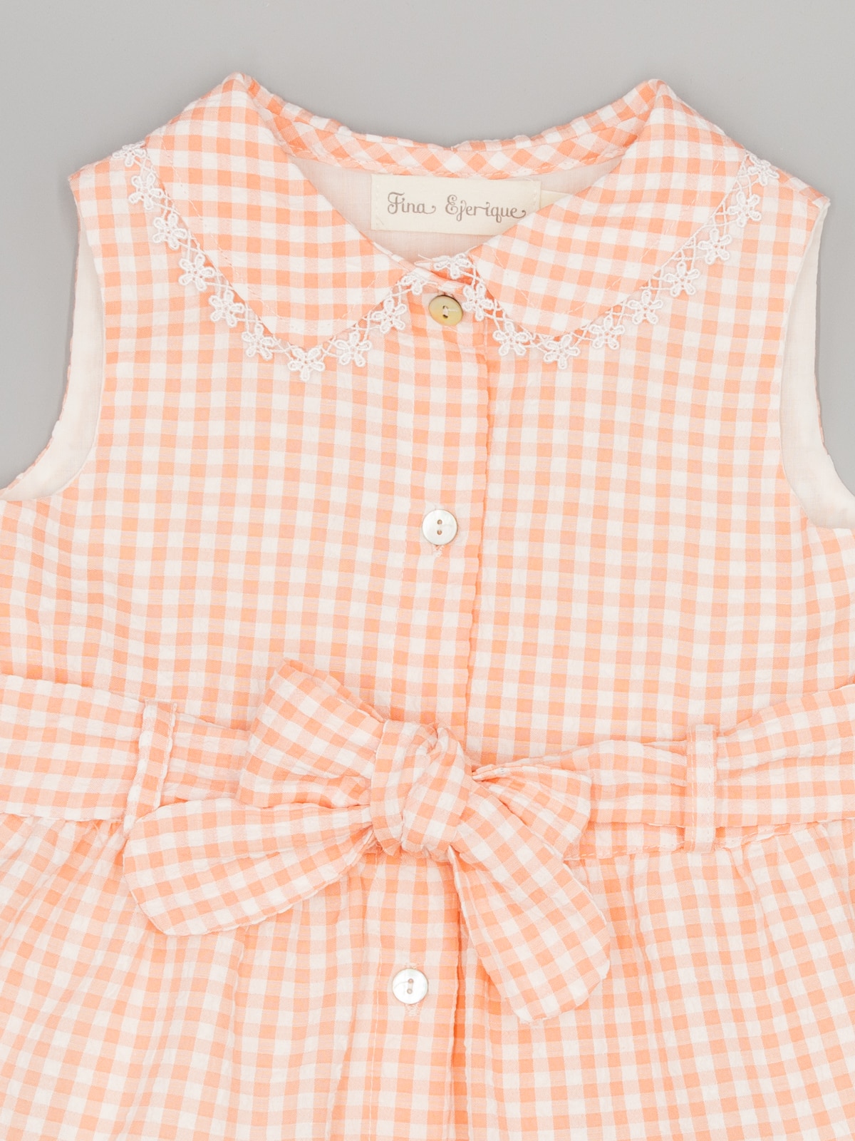 Vestido Infantil Vichy com Botões e Guipur na Gola Salmão-4