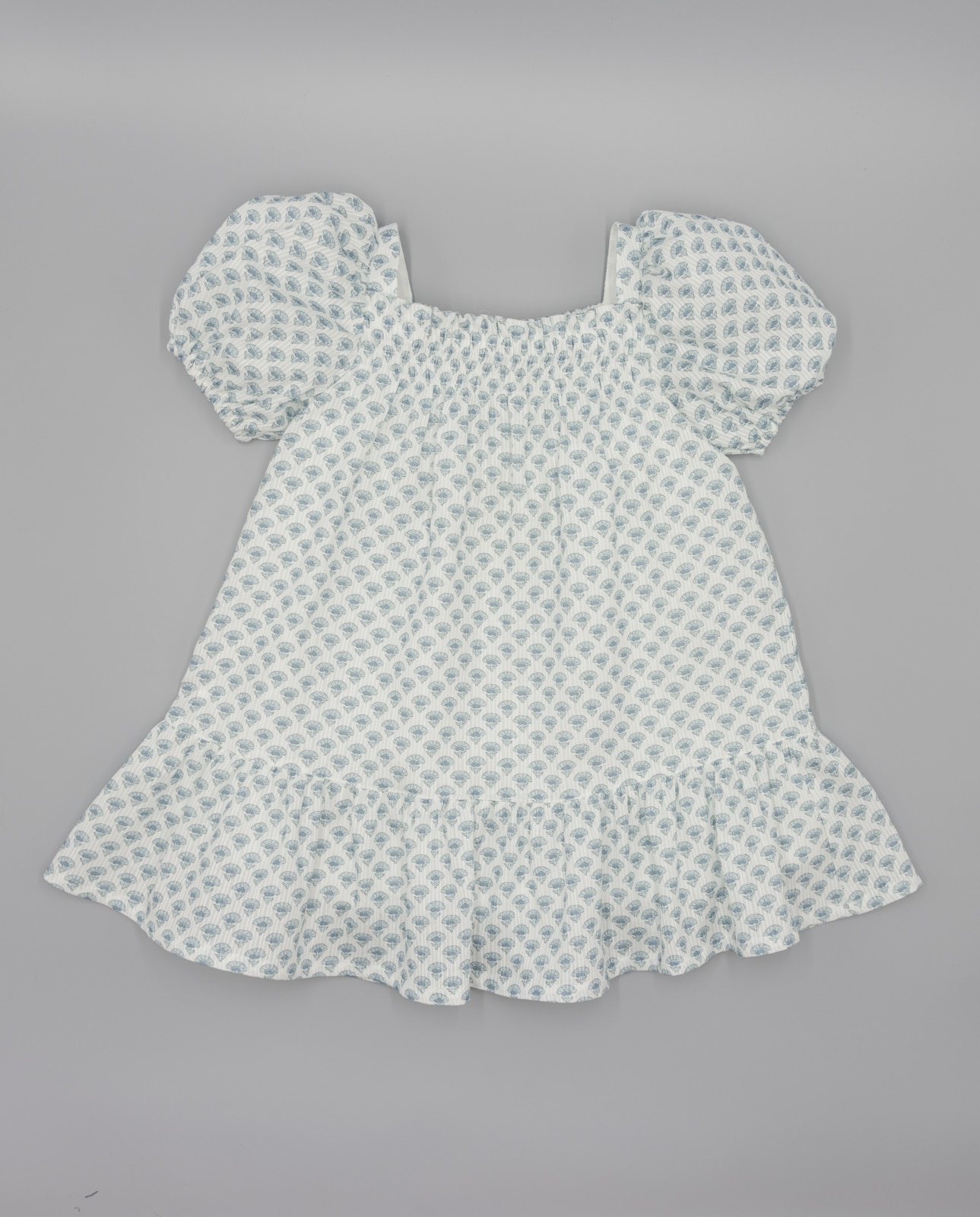Imagem 0 de Vestido Infantil Estampado com Corpo Elástico e Manga Farol