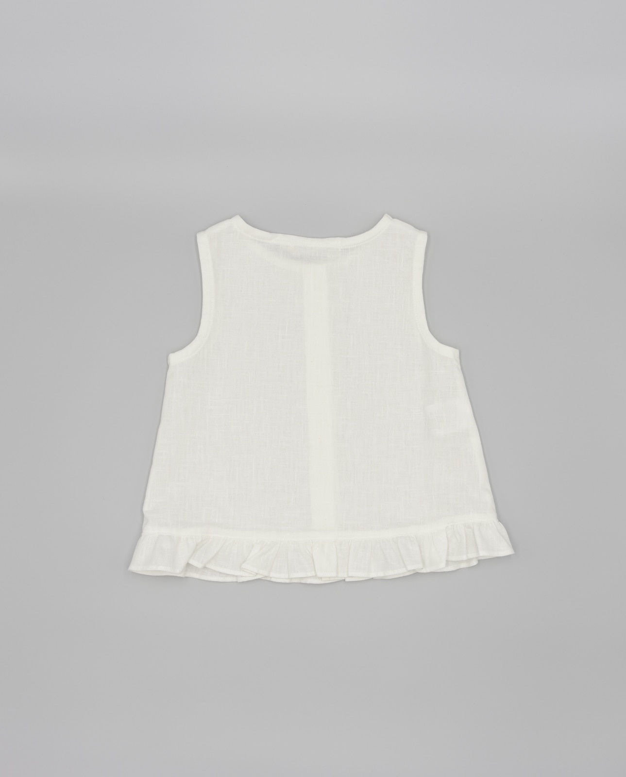 Blusa Infantil de Linho com Folho na Bainha e Botões Nácar Fina Ejerique Branco-2