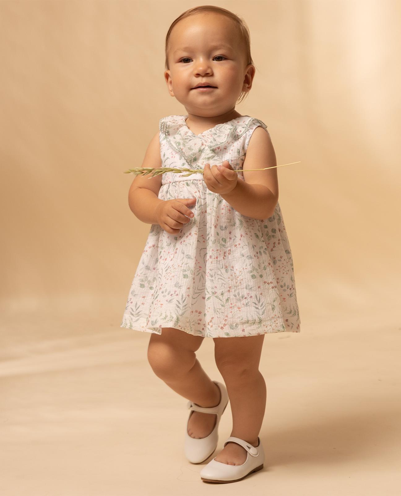 Vestido para Bebé em Organza com Folho Cruzado e Renda Fina Ejerique Branco-1