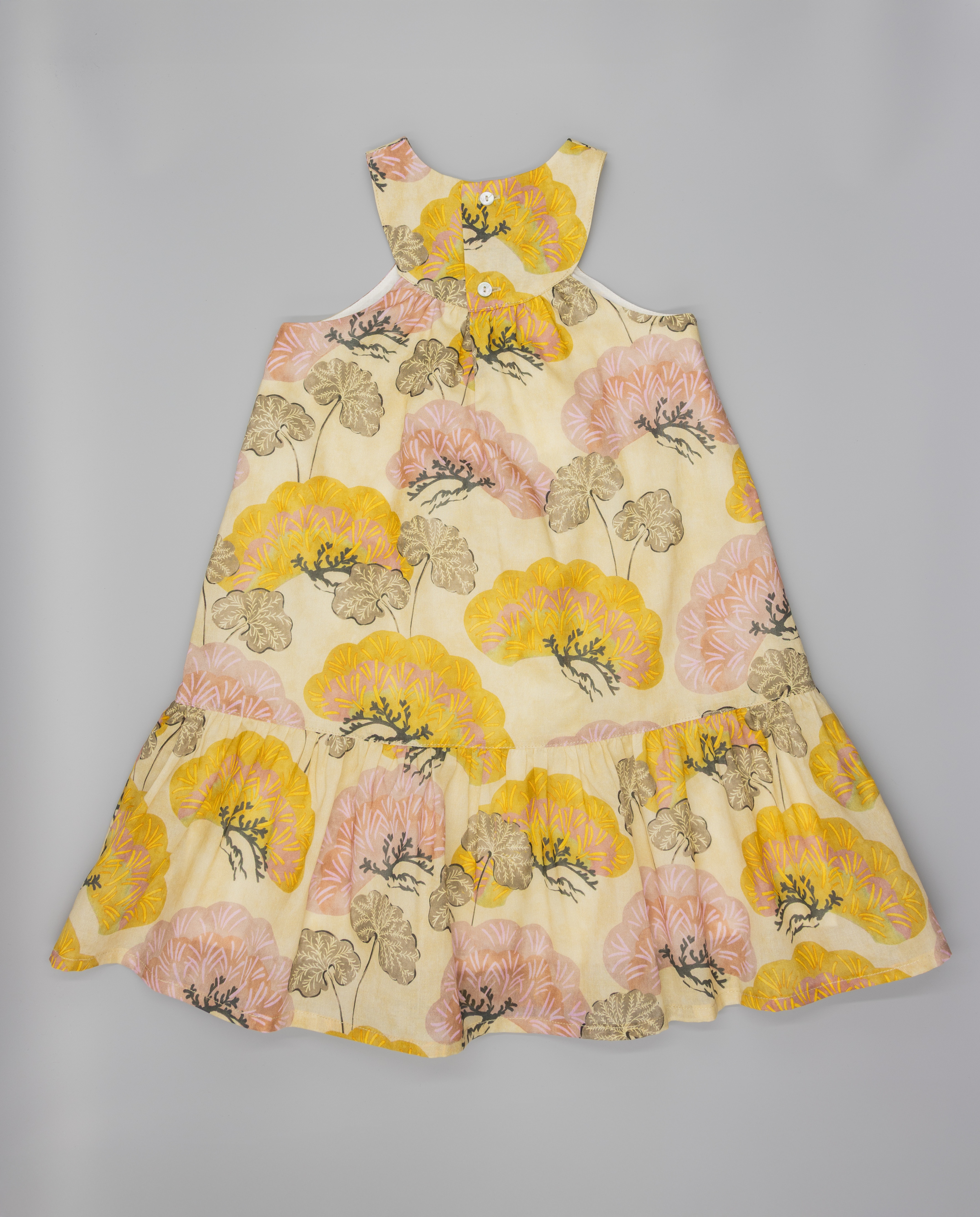 Vestido Infantil Estampado Plantas Grandes com Ombros Metidos Bege-2