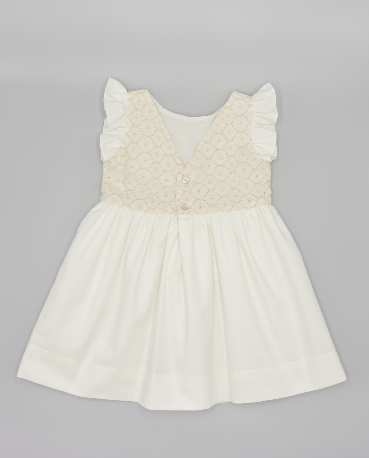Vestido Infantil Bordado com Corpo Bordado e Manga com Folho Cru-2