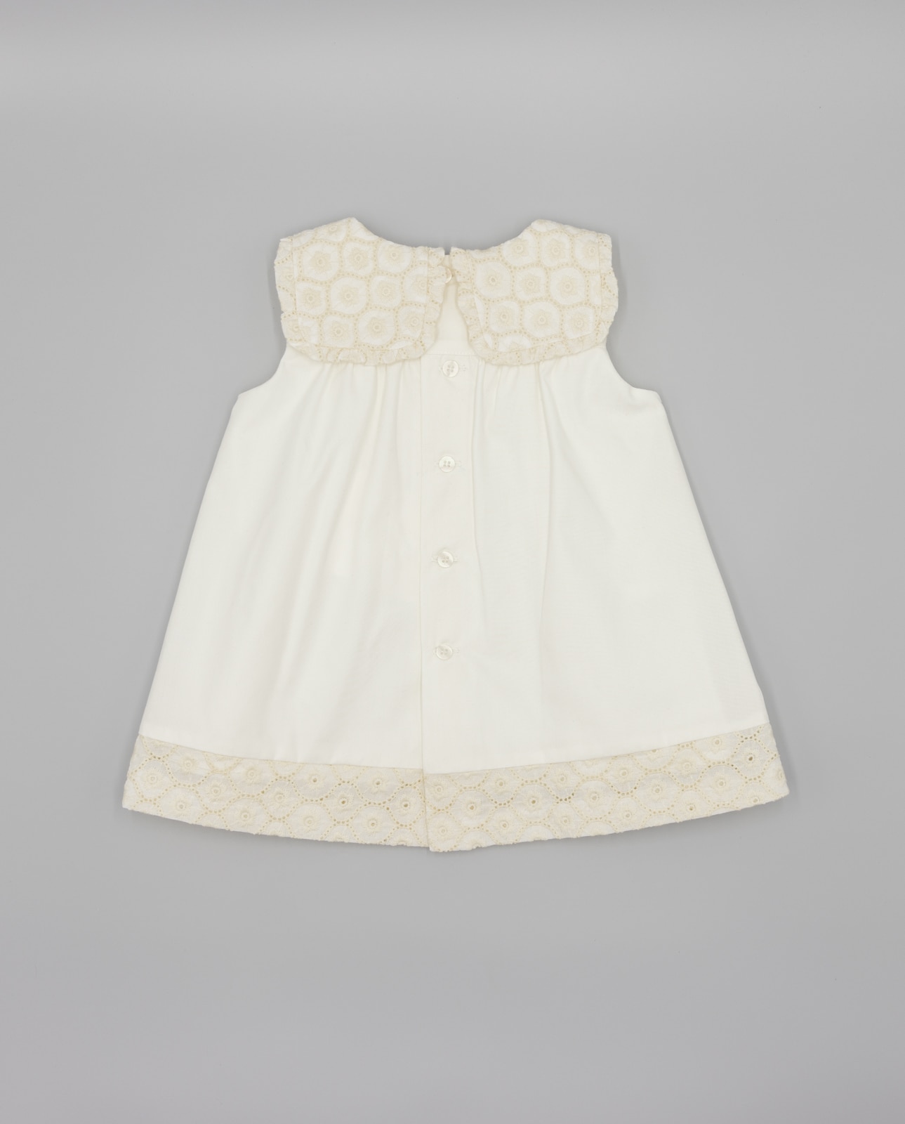 Vestido para Bebé com Gola Marinheira e Bordado Fina Ejerique Cru-3