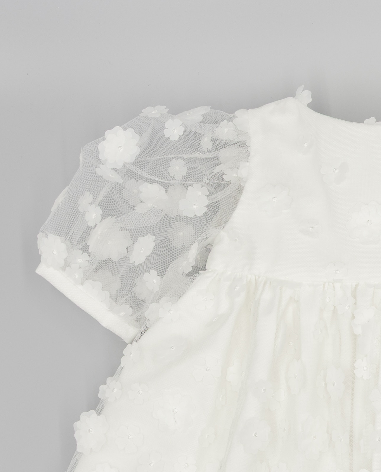 Vestido para Bebé em Tule com Apliques Florais Cru-4