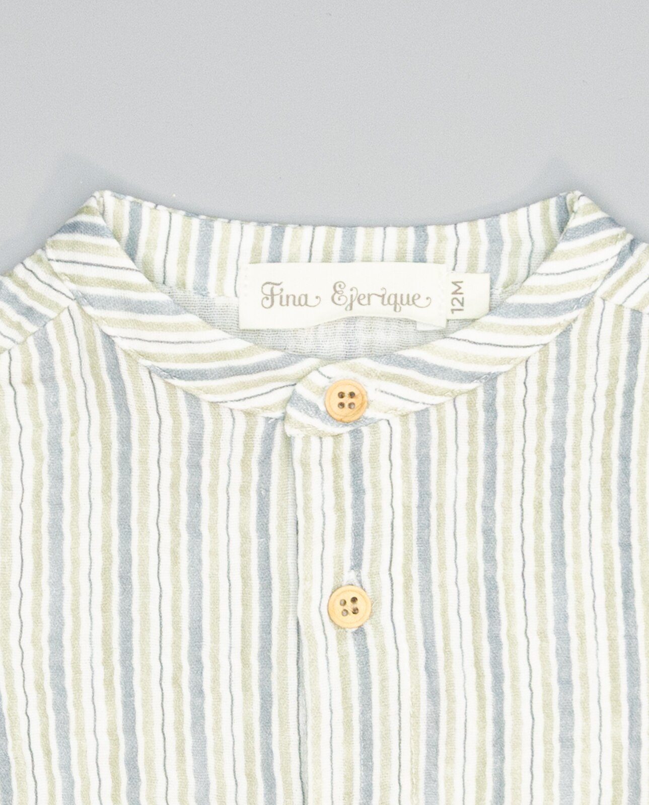 Camisa Infantil de Gase de Tecido Duplo Às Riscas em Azul e Topo com Gola À Padre Azul-4