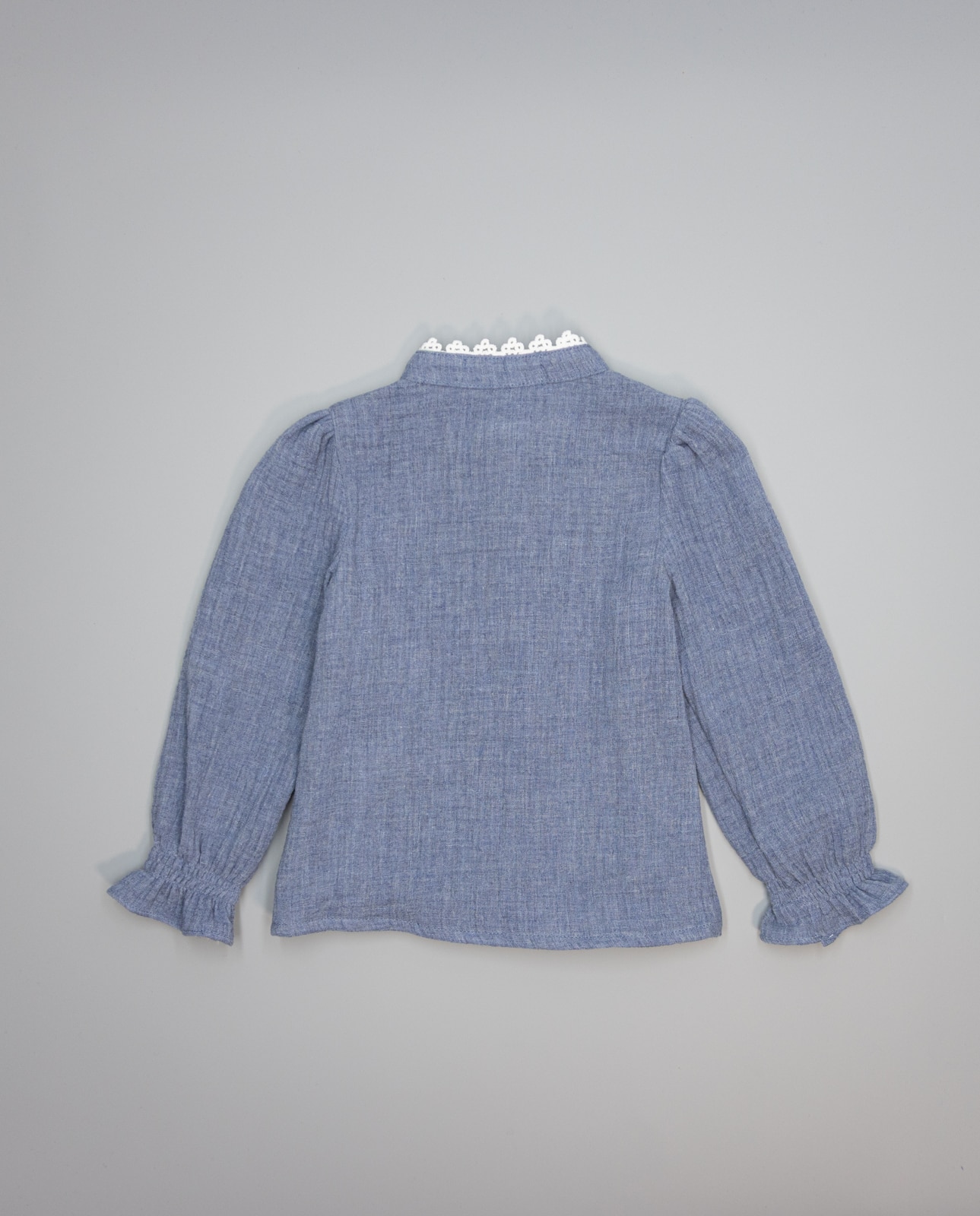 Camisa Infantil de Algodão com Guipur na Gola e Entredoses Azul-2