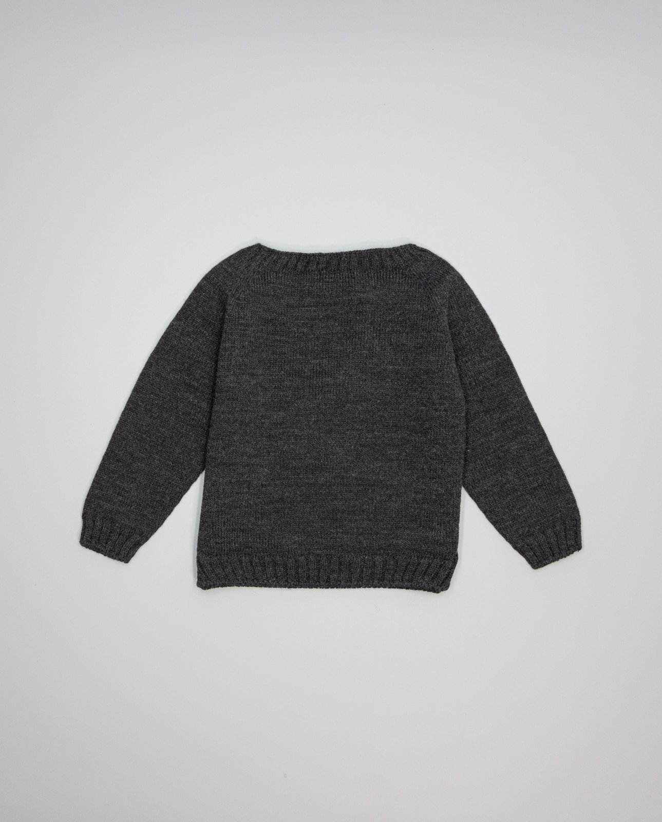 Camisola Antracite de Lã Merino com Intarsia de Cavalo Preto-2