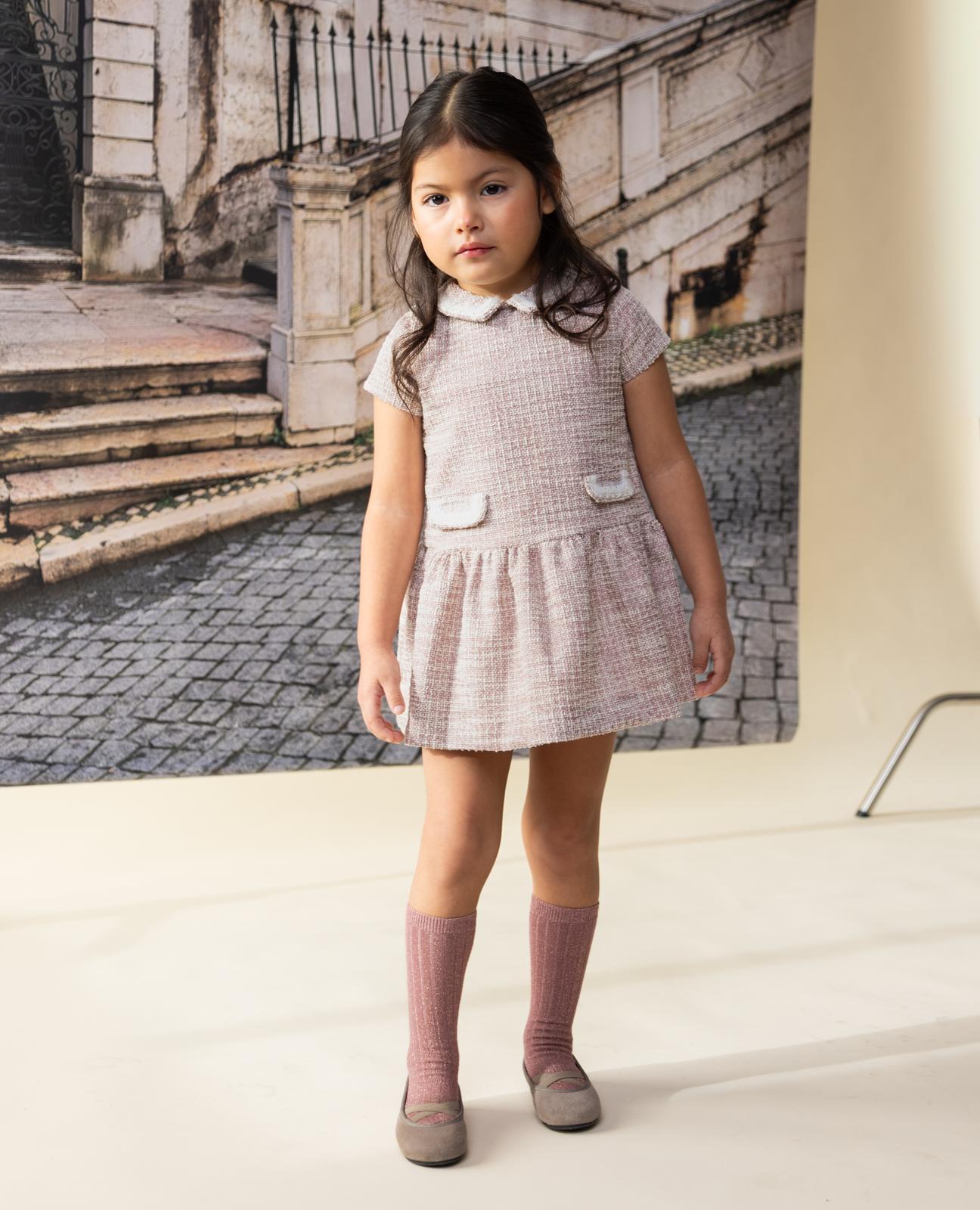Imagem 0 de Vestido Infantil Tipo Tweed com Manga Curta e Gola com Detalhe