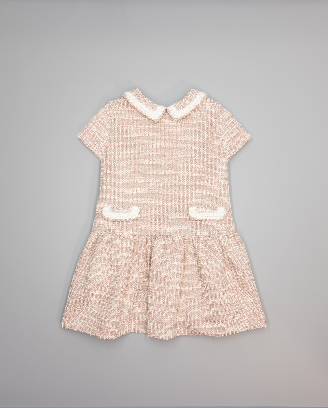 Vestido Infantil Tipo Tweed com Manga Curta e Gola com Detalhe Rosa-2