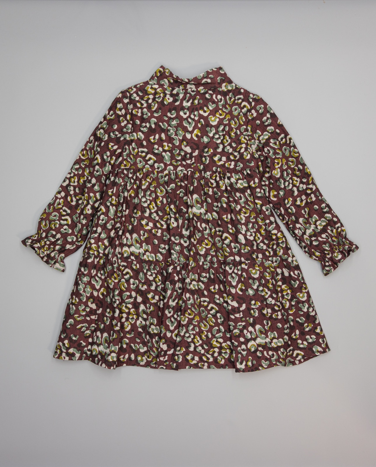 Vestido Bordeaux Animal Print com Folhos e Laçada na Gola Grená-2