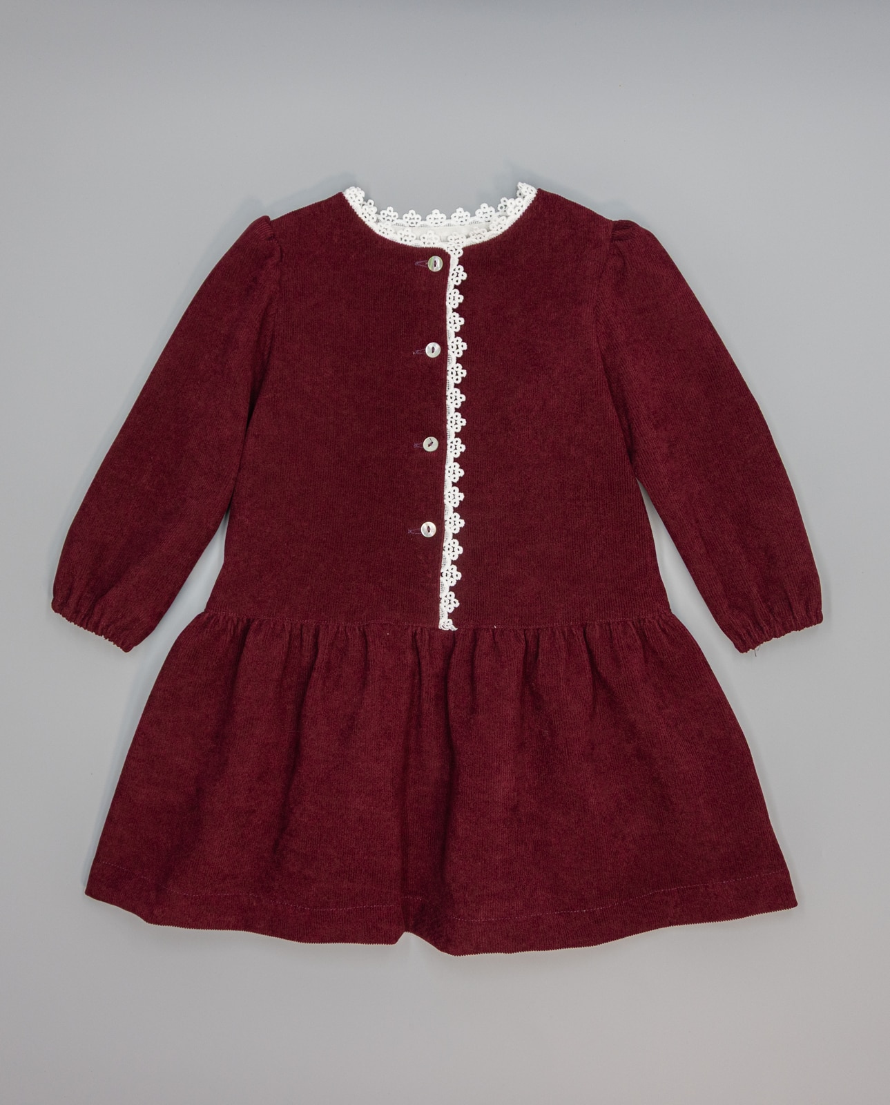 Imagem 0 de Vestido Bordeaux de Bombazina com Guipur no Decote e Parte Frontal