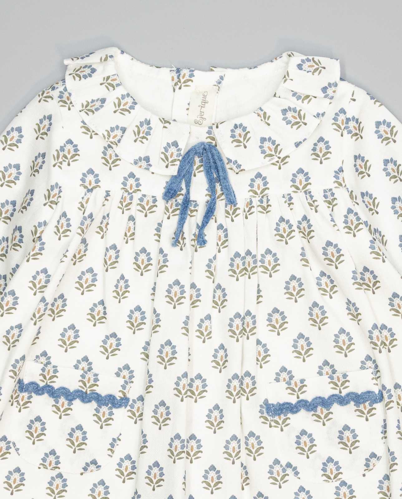 Vestido para Bebé em Viella Floral com Laço e Detalhes de Ondulina Azul-3