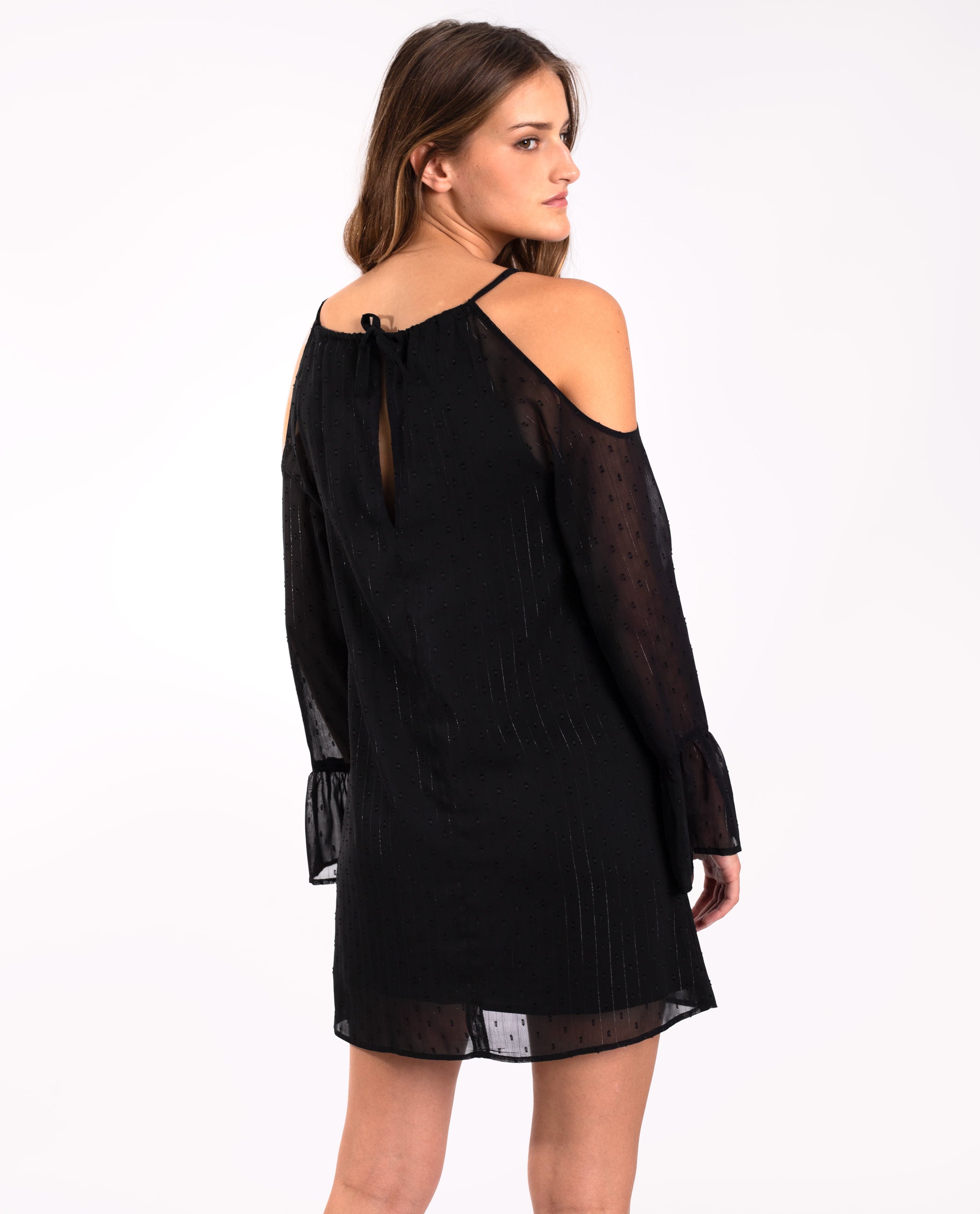 Vestido Curto com Ombros Descobertos Preto-3