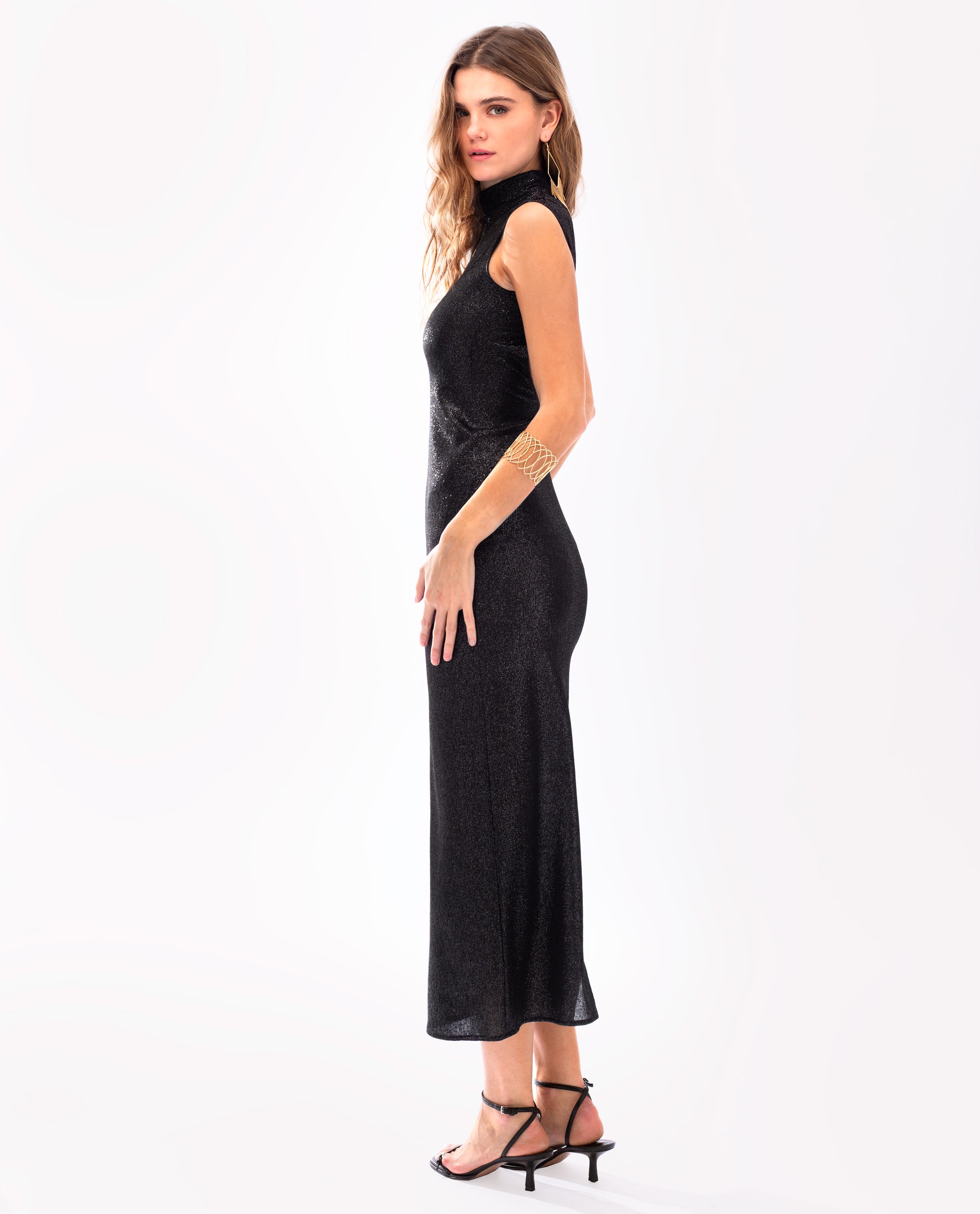 Vestido Midi Brilhante e Costas Descobertas Preto-3