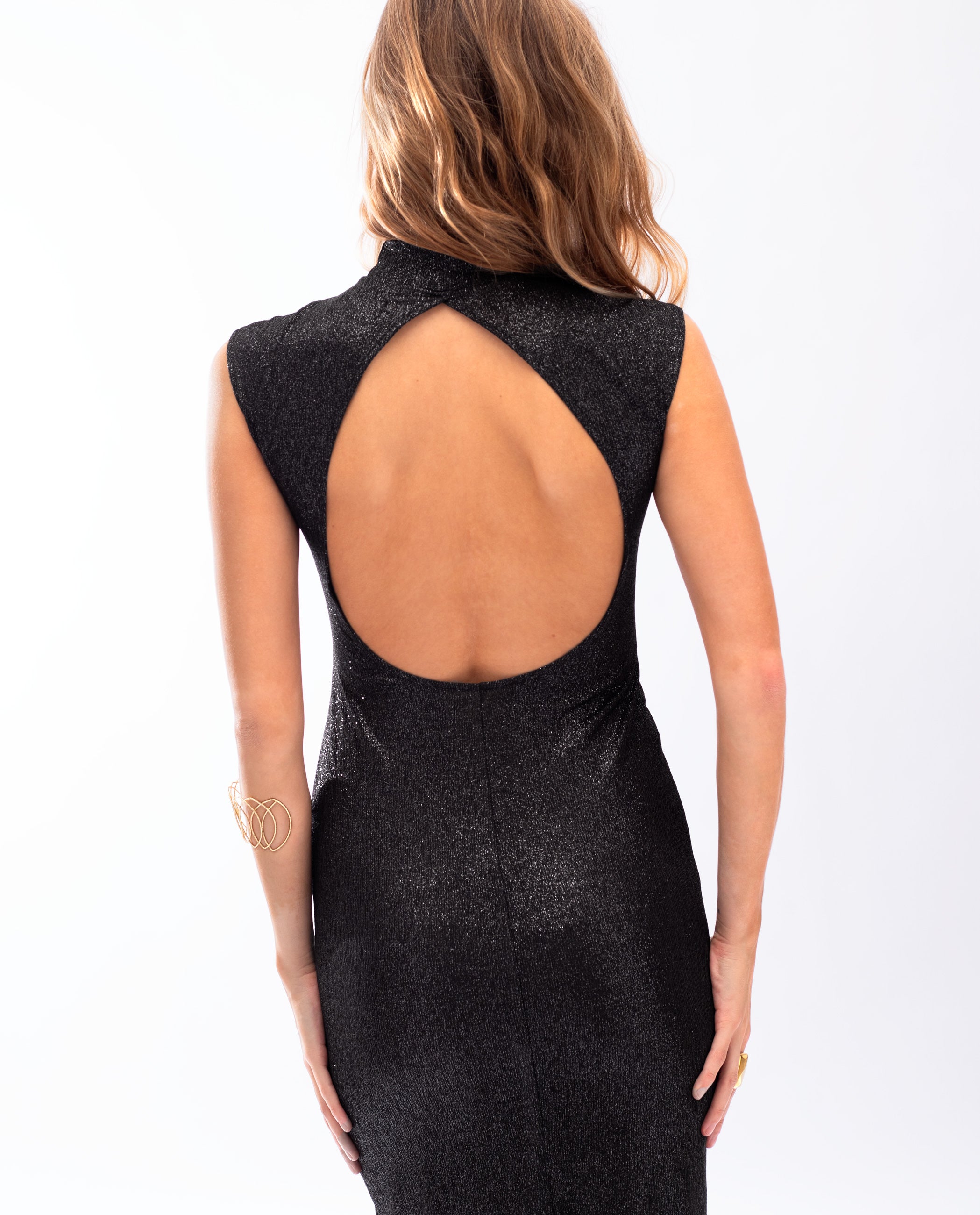 Vestido Midi Brilhante e Costas Descobertas Preto-5