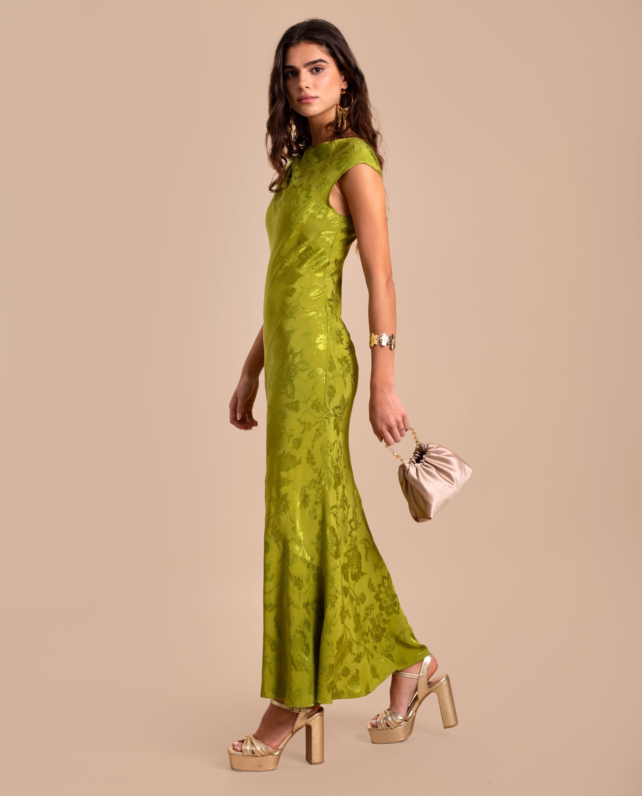 Vestido Midi sem Mangas Amarelo-3