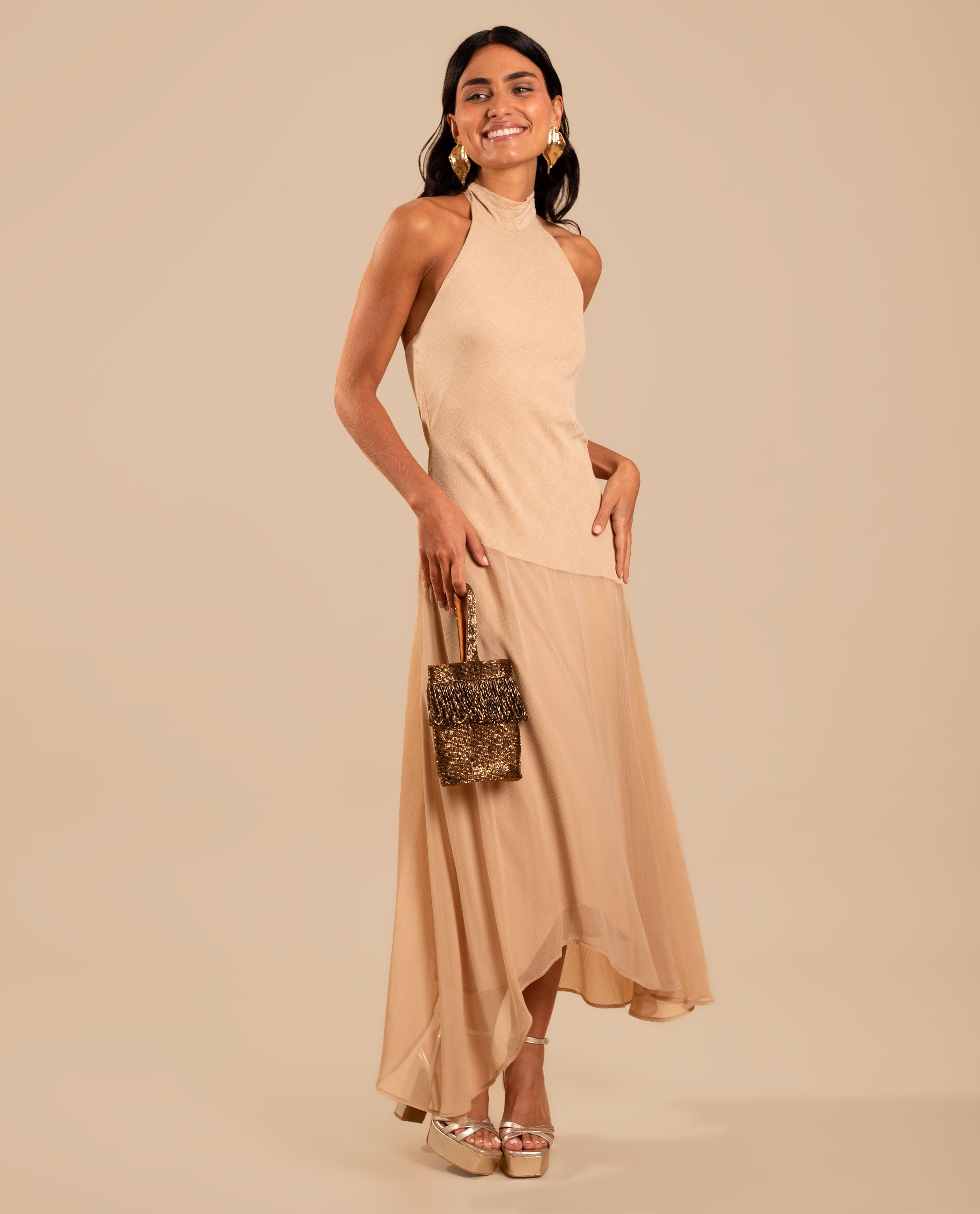 Vestido Midi Assimétrico com Gola Halter Bege-1