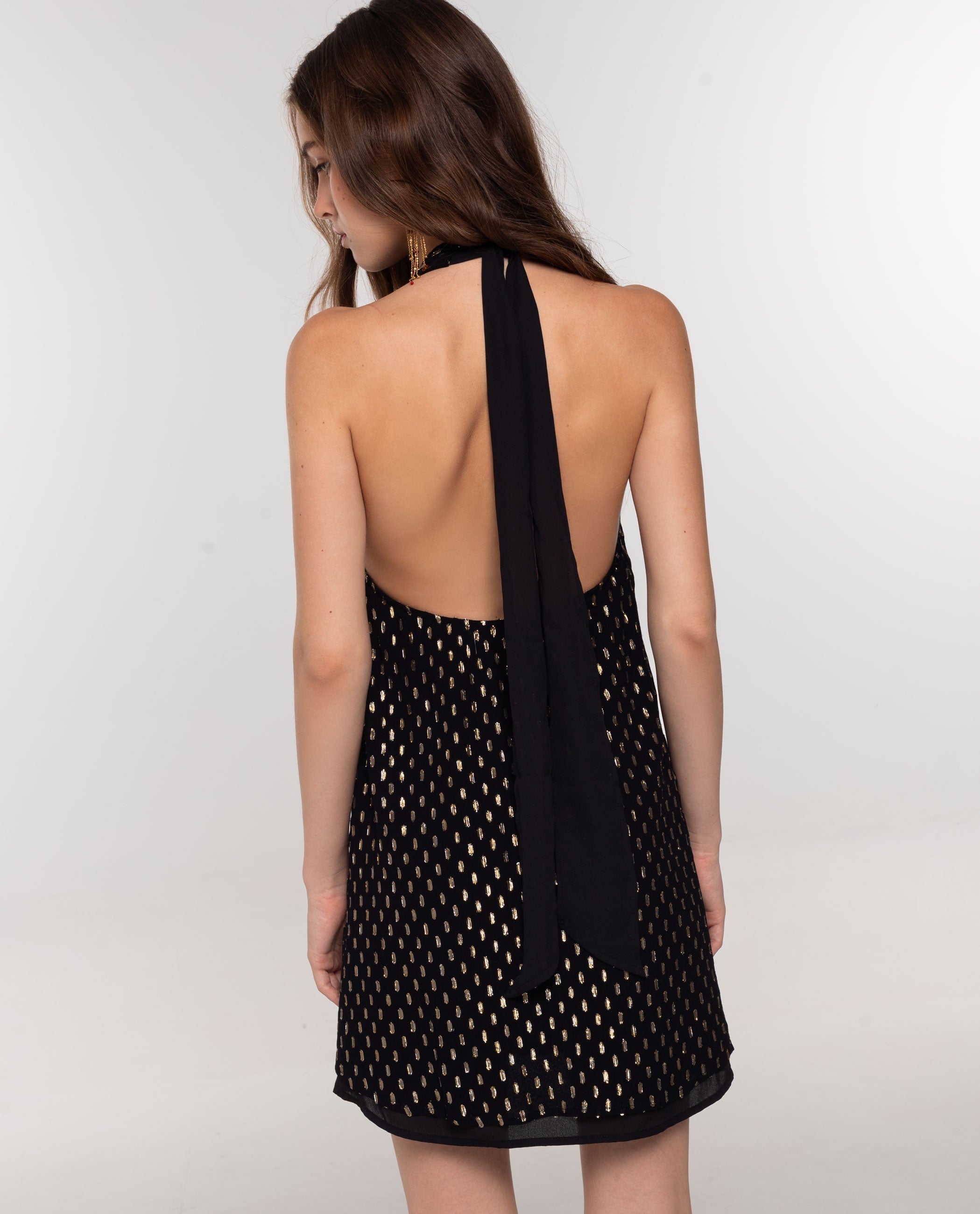Vestido Curto com Laçada na Gola e Decote em V Preto-3